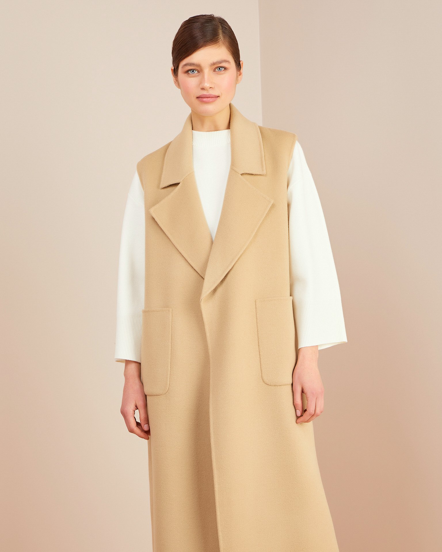 Жилет из 100% шерсти 6