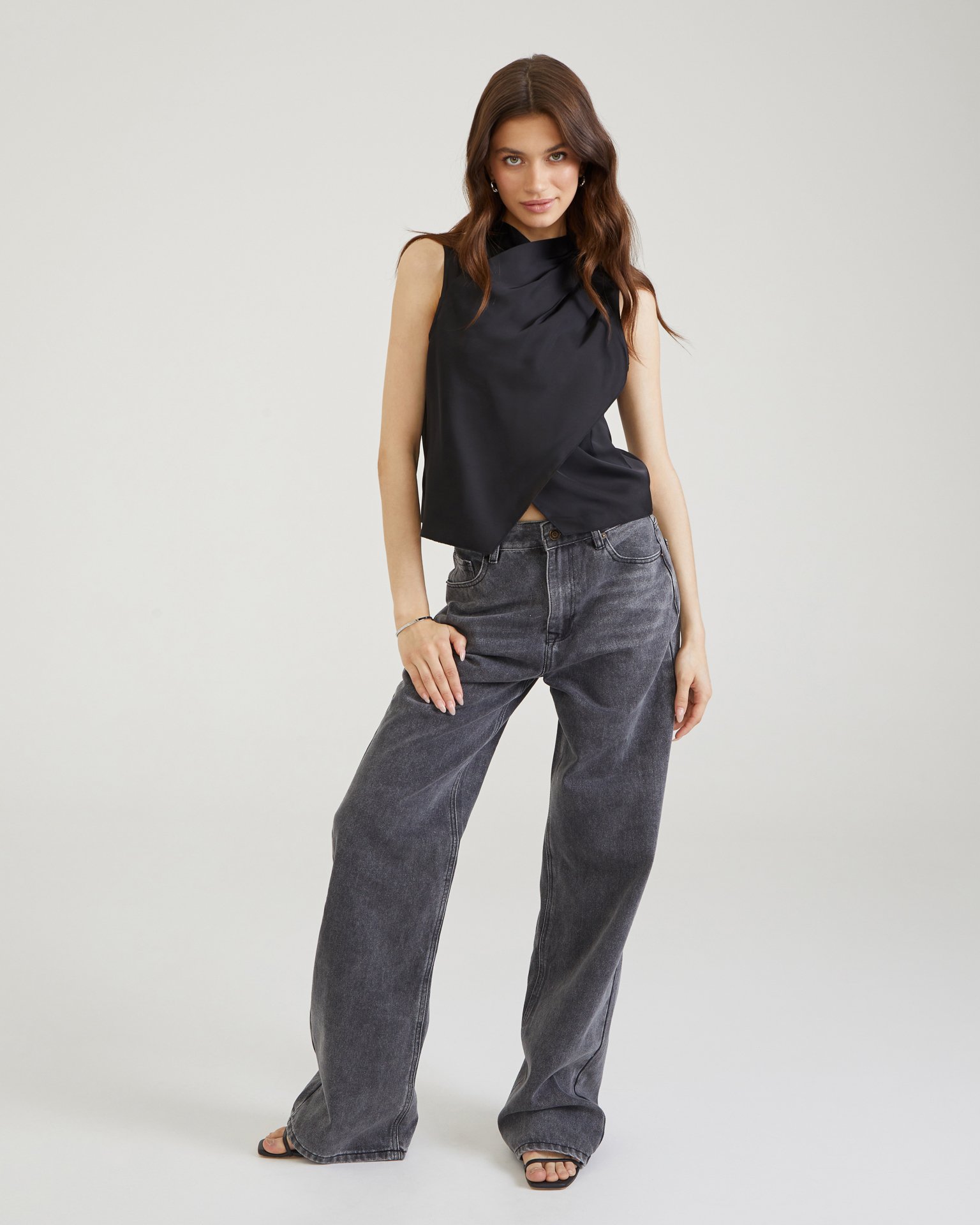 Чёрный топ 3