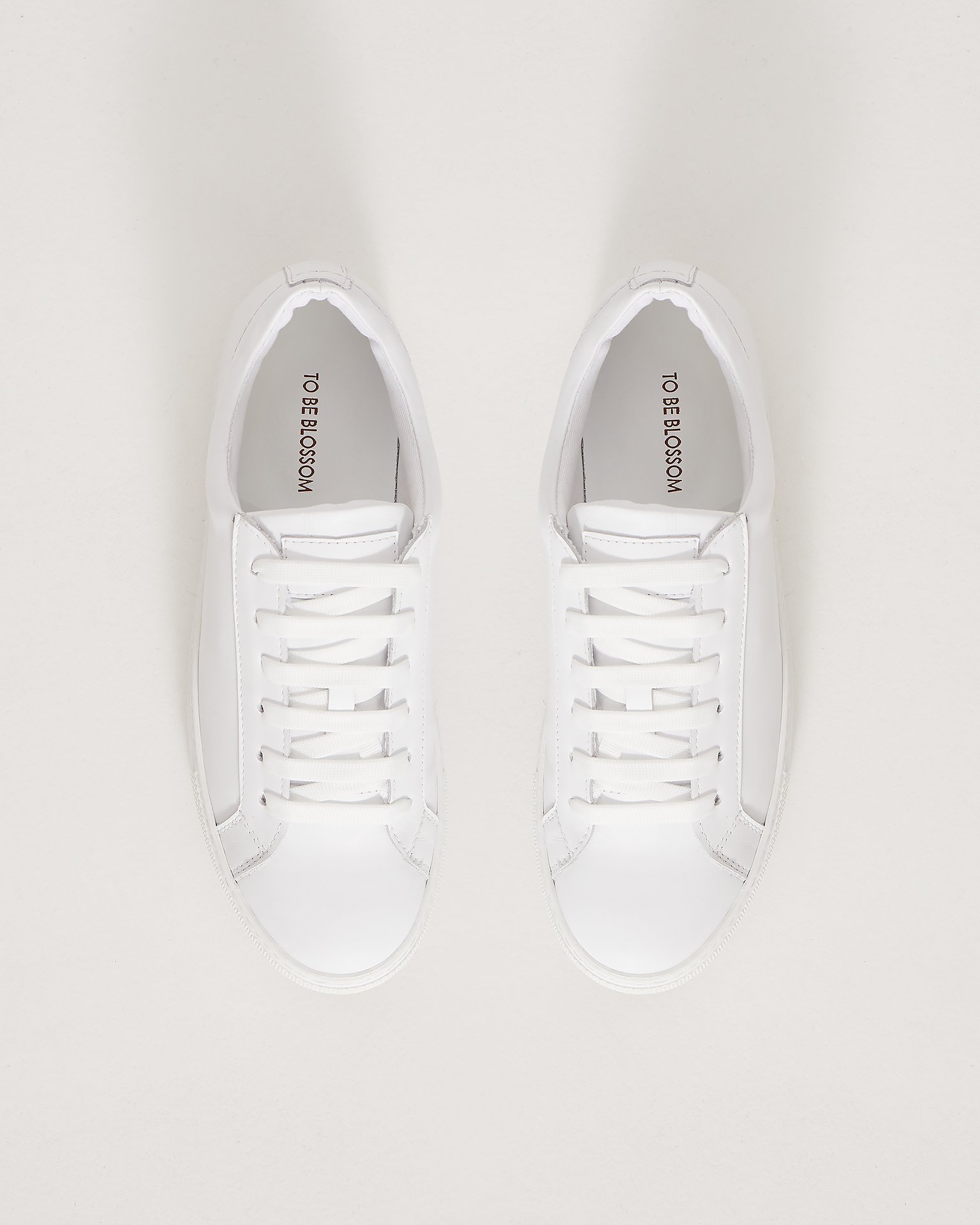 Кеды белого цвета 2