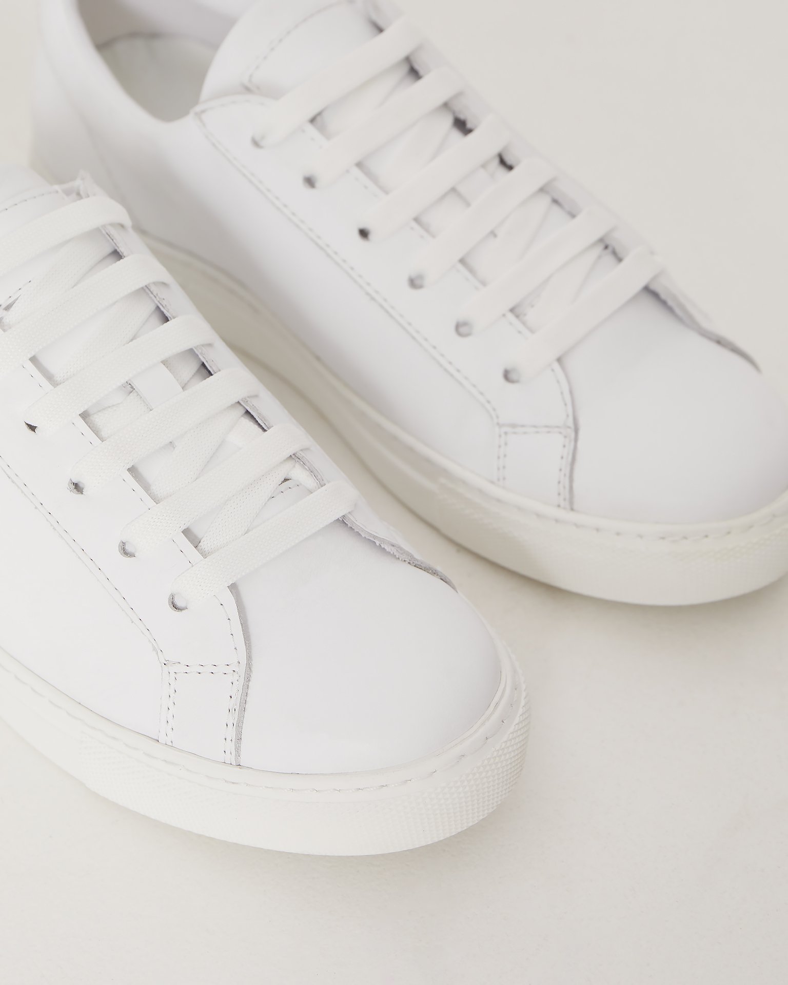 Кеды белого цвета 5