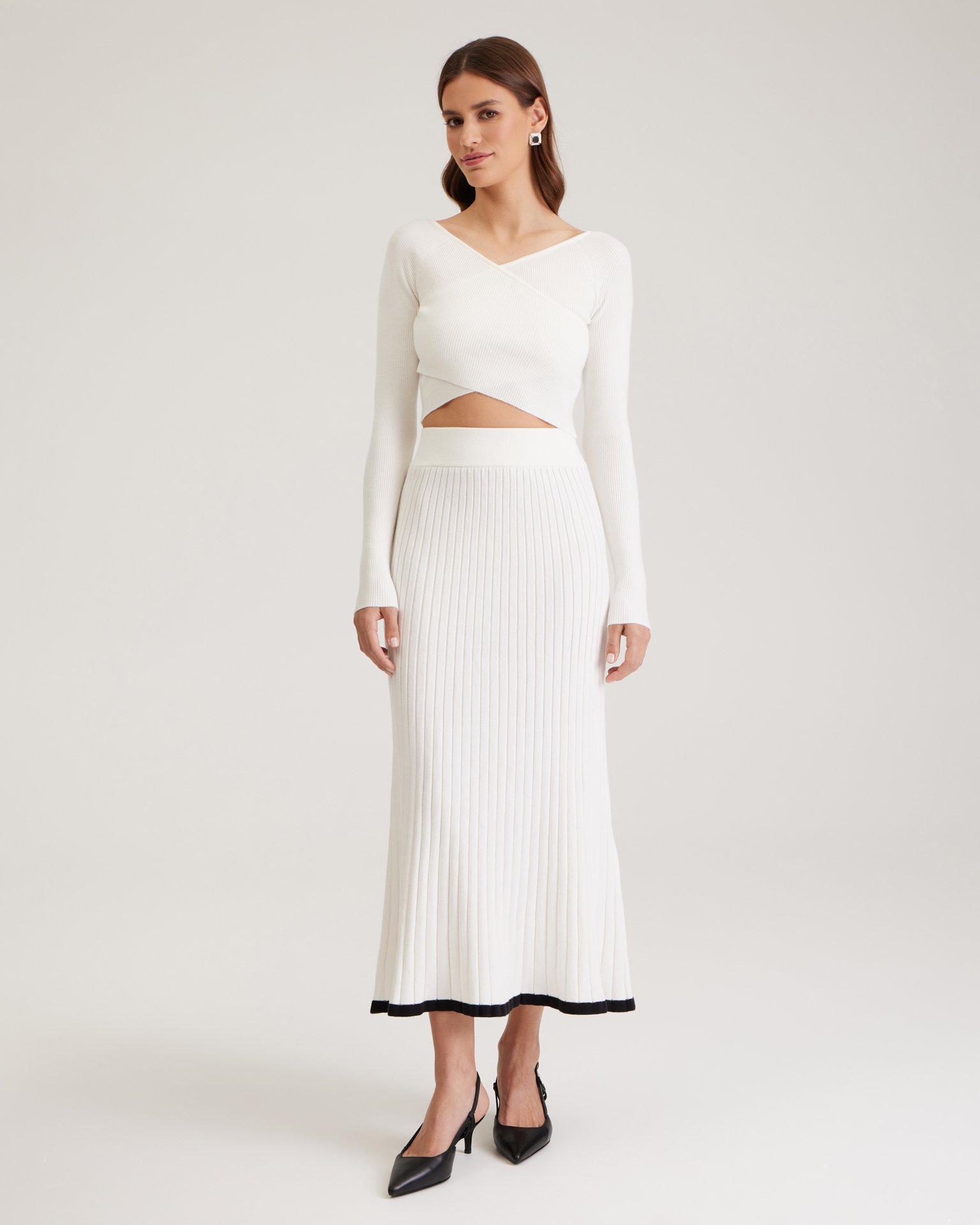 Укороченный белый топ 2