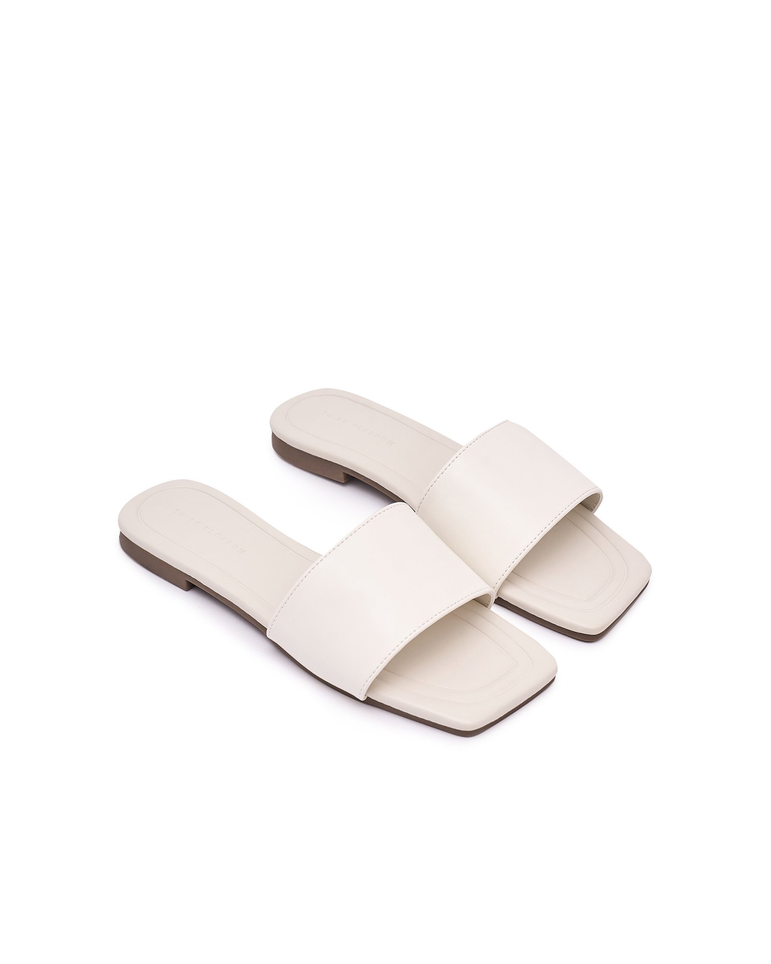 Молочные шлепанцы 1