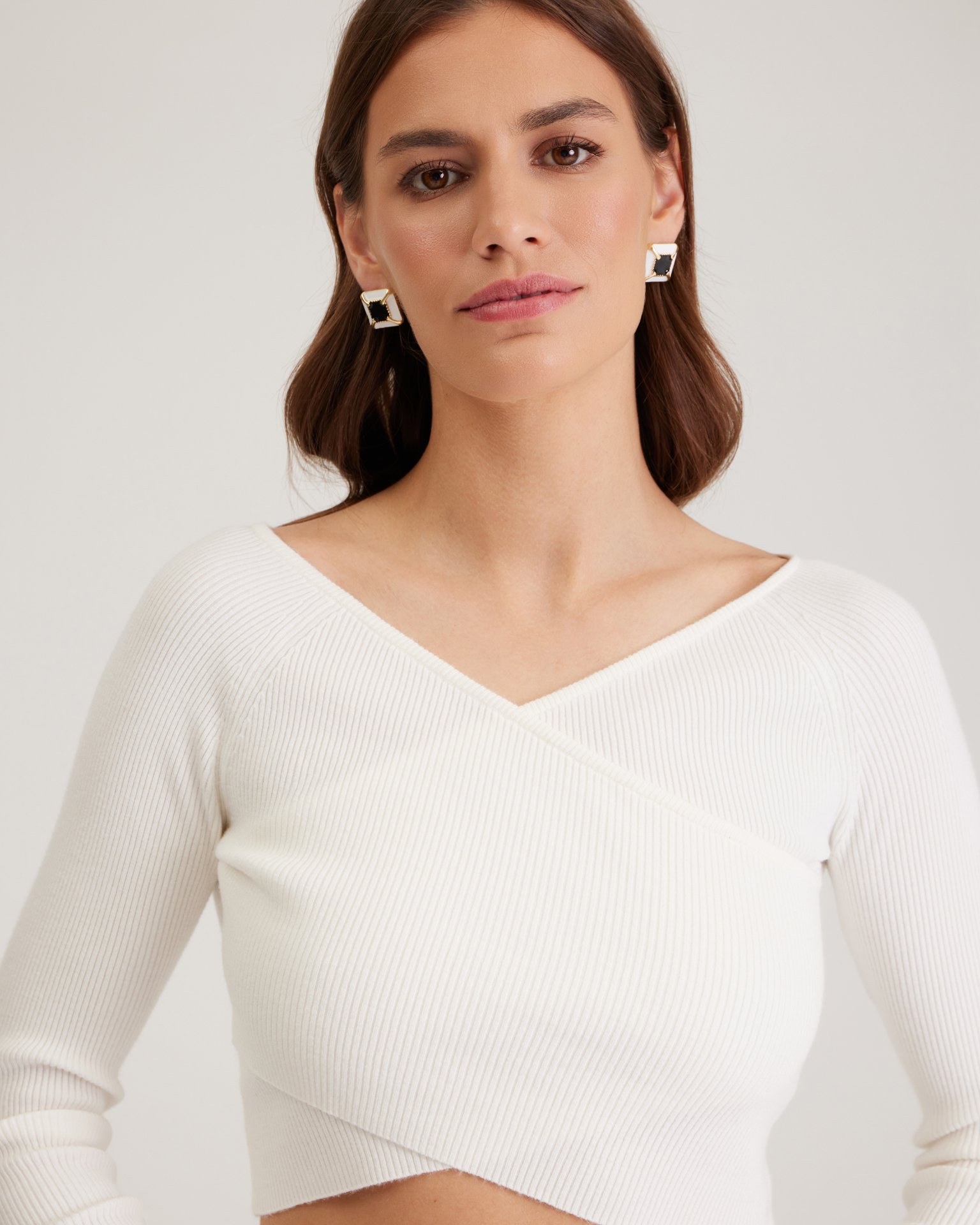 Укороченный белый топ 7