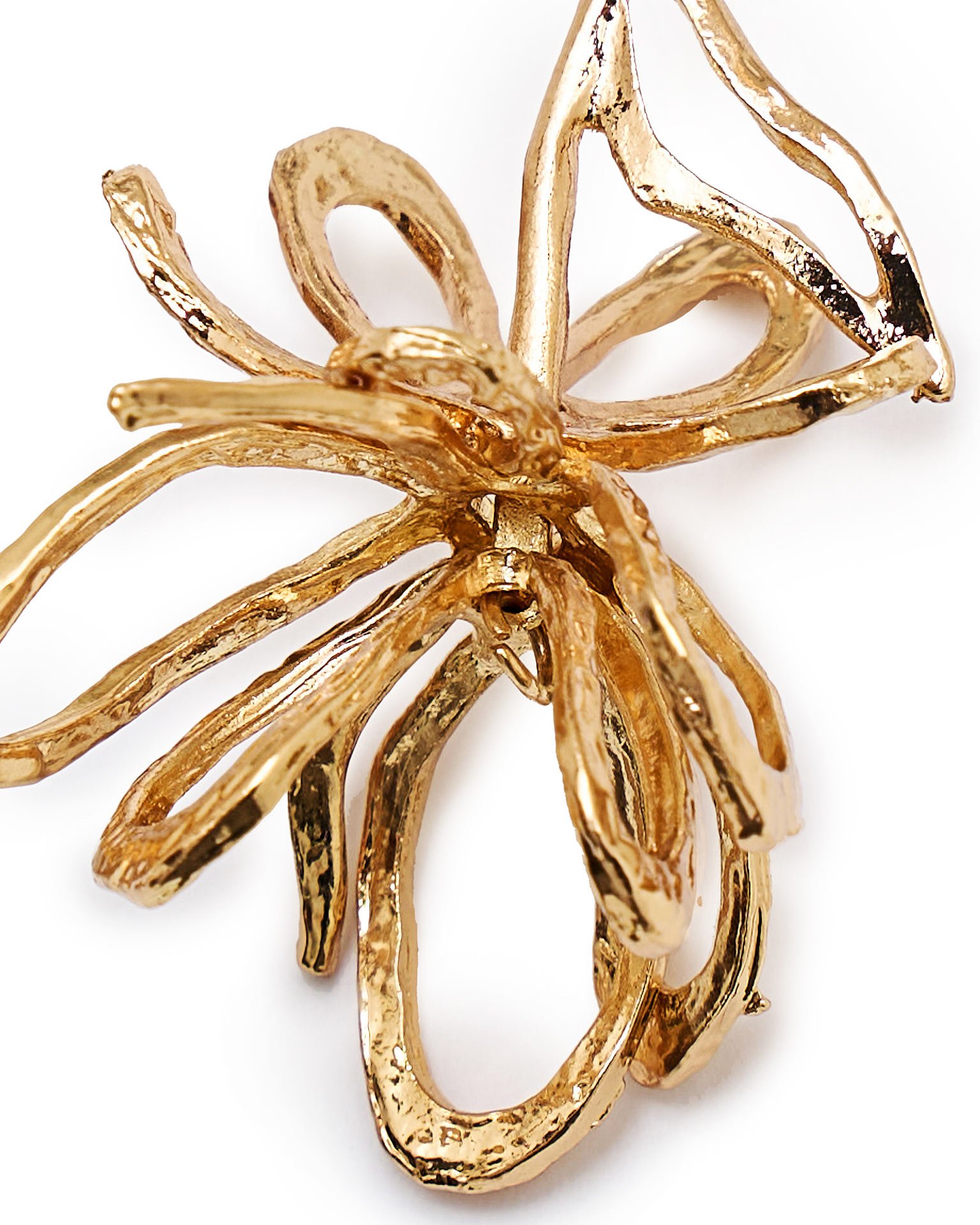 Золотистые серьги 5