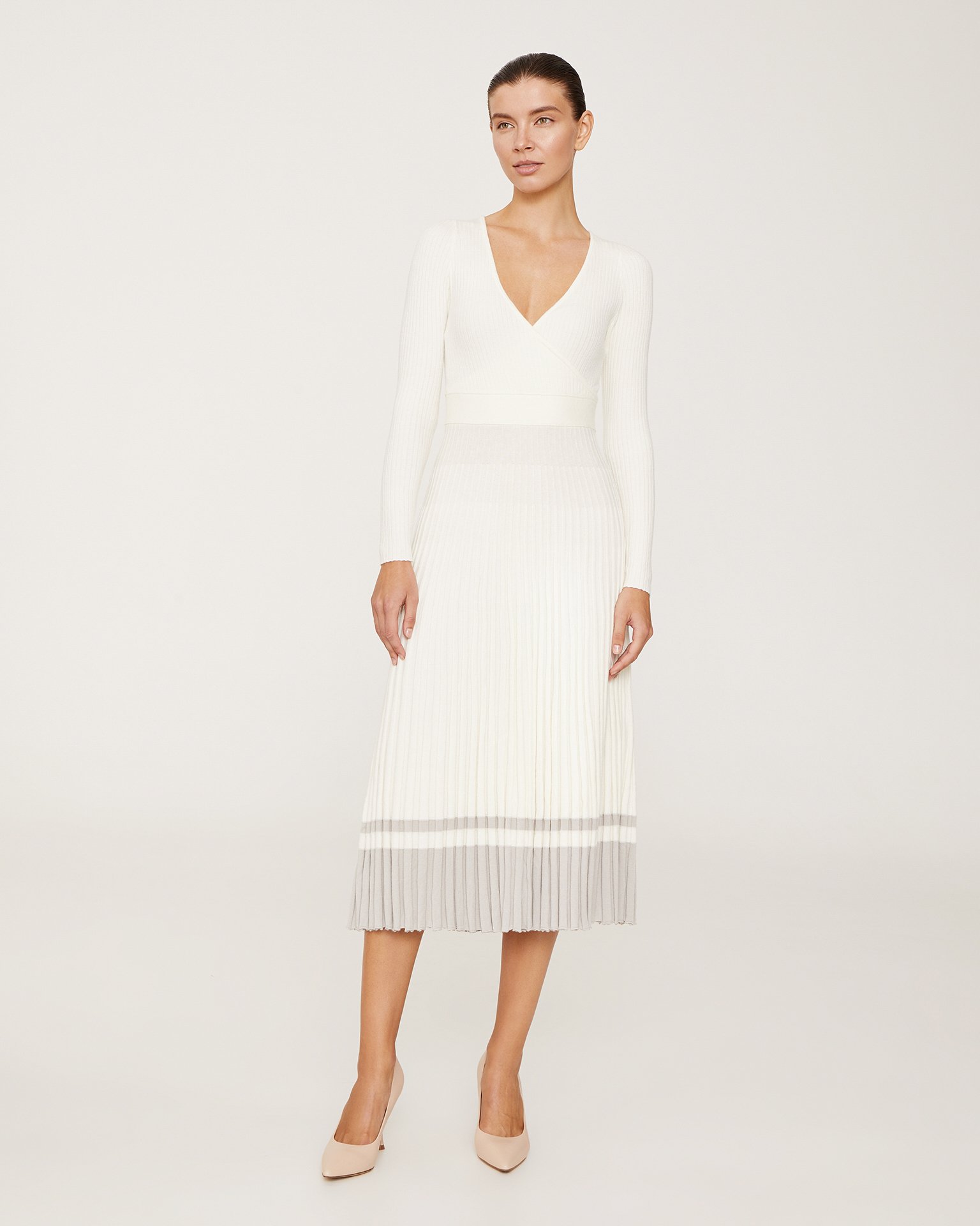 Платье с длинными рукавами 3