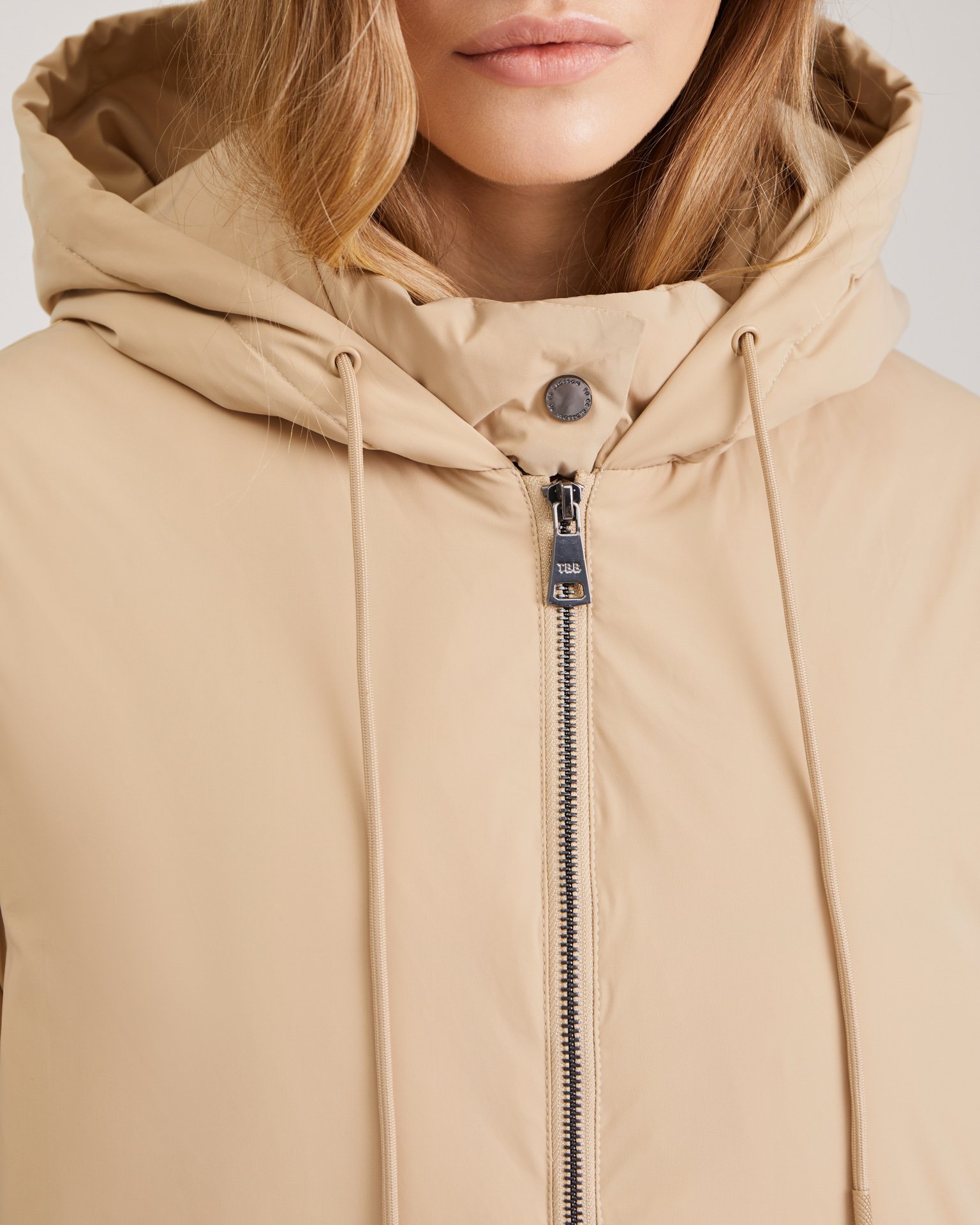 Пуховик с натуральным утеплителем 6