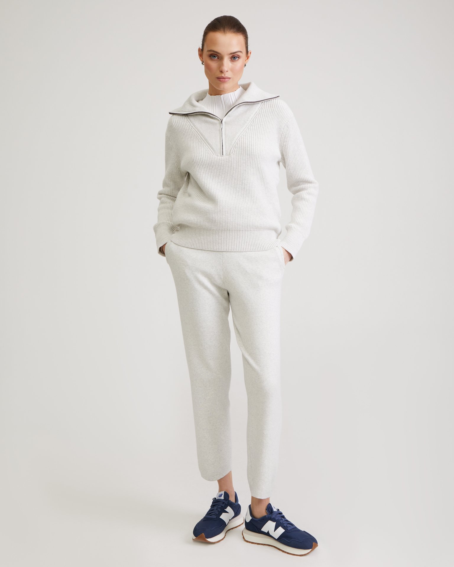 Set with zip-front jumper 1