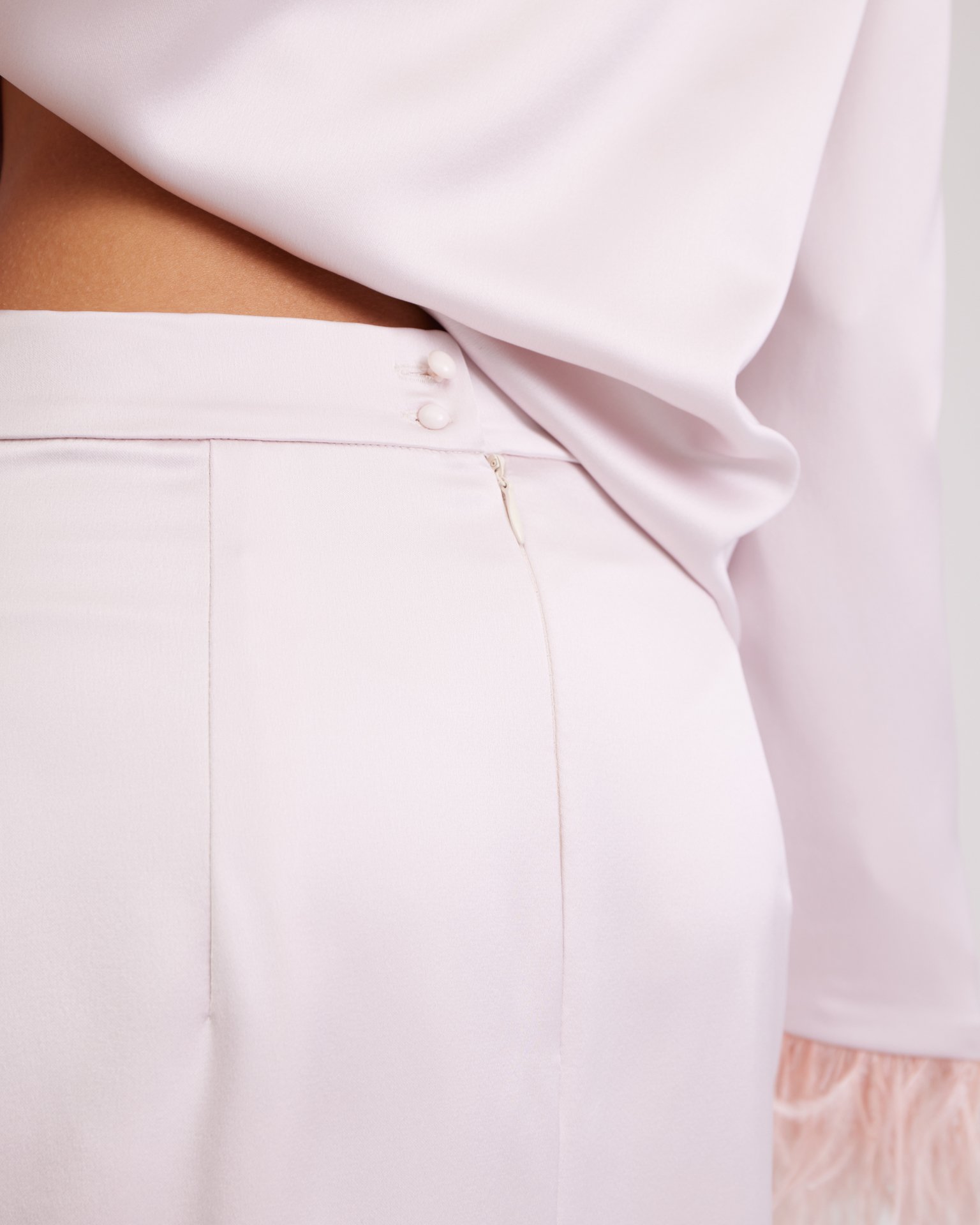 Атласная юбка миди 5