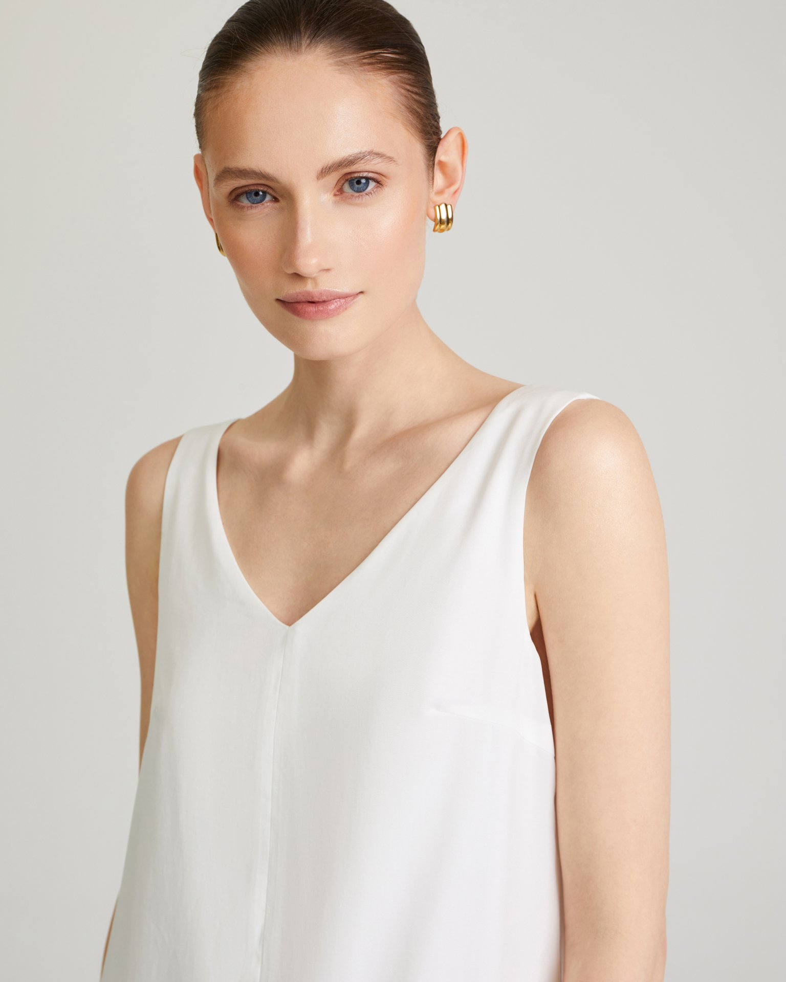 Платье на широких бретелях 4