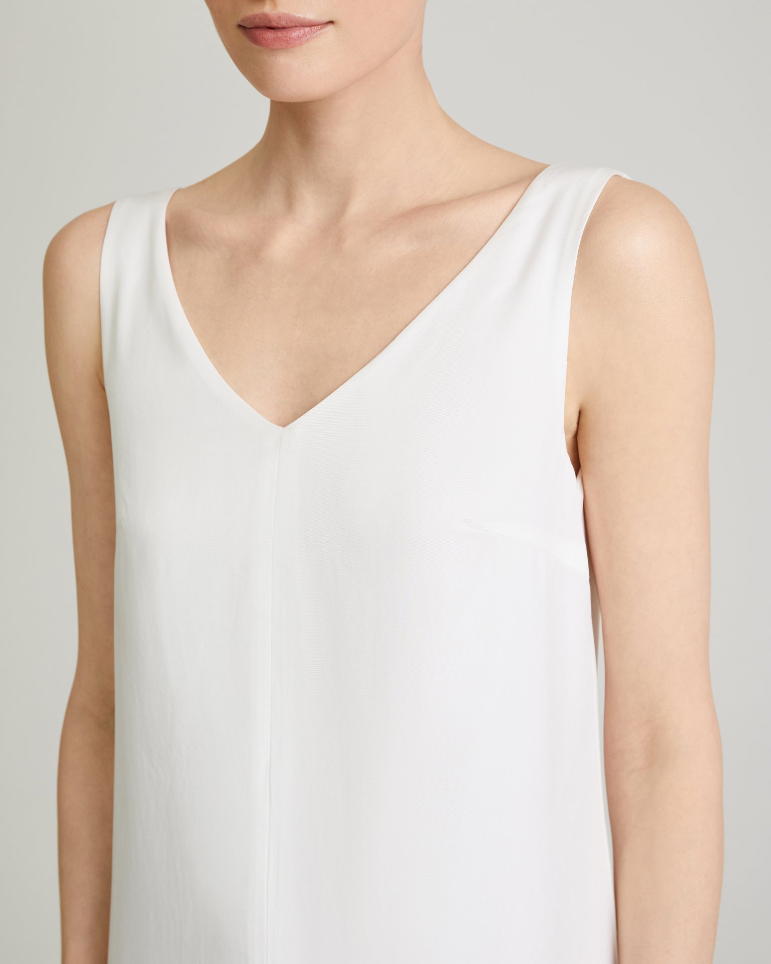 Платье на широких бретелях 5