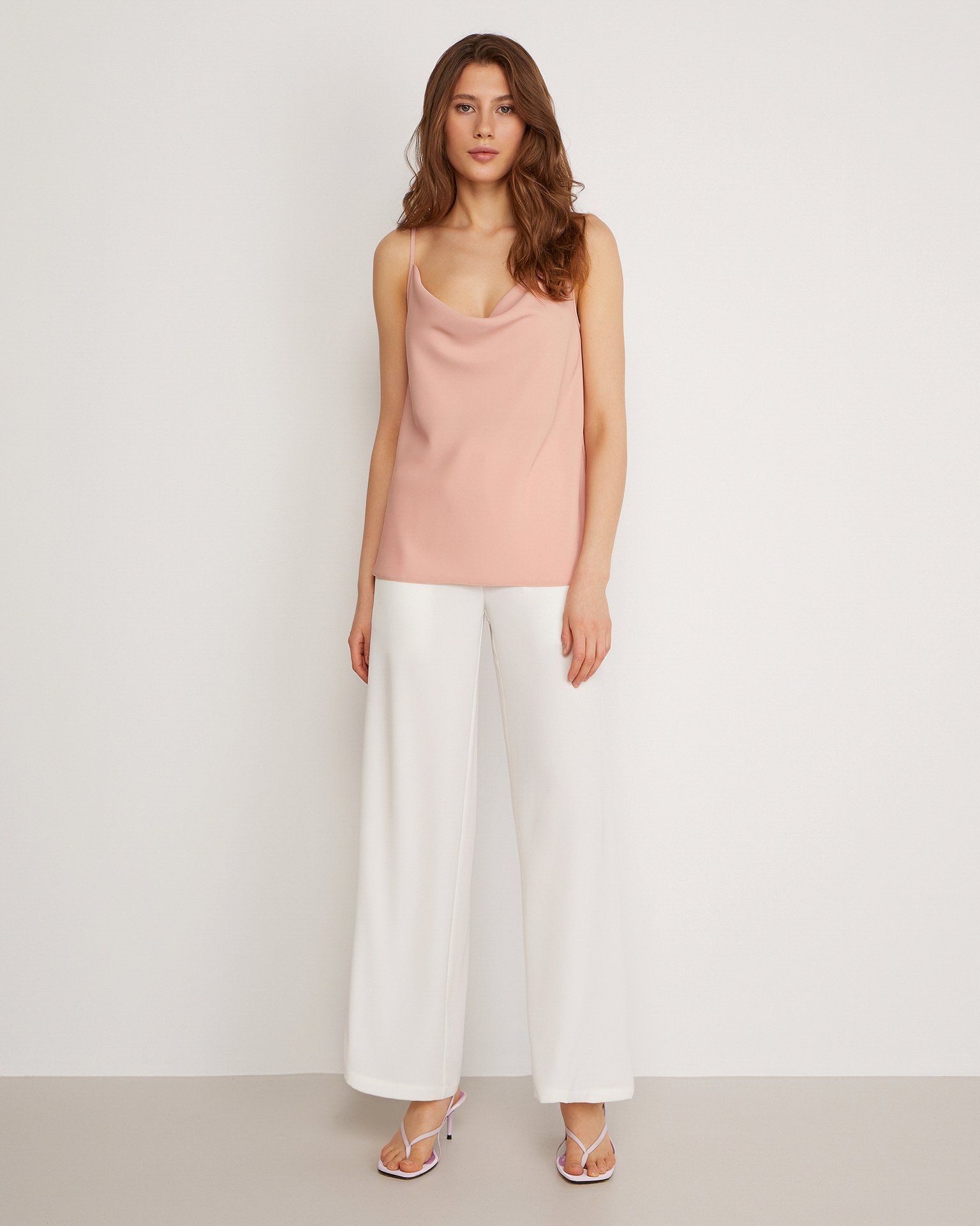 Top with a textured neckline 2