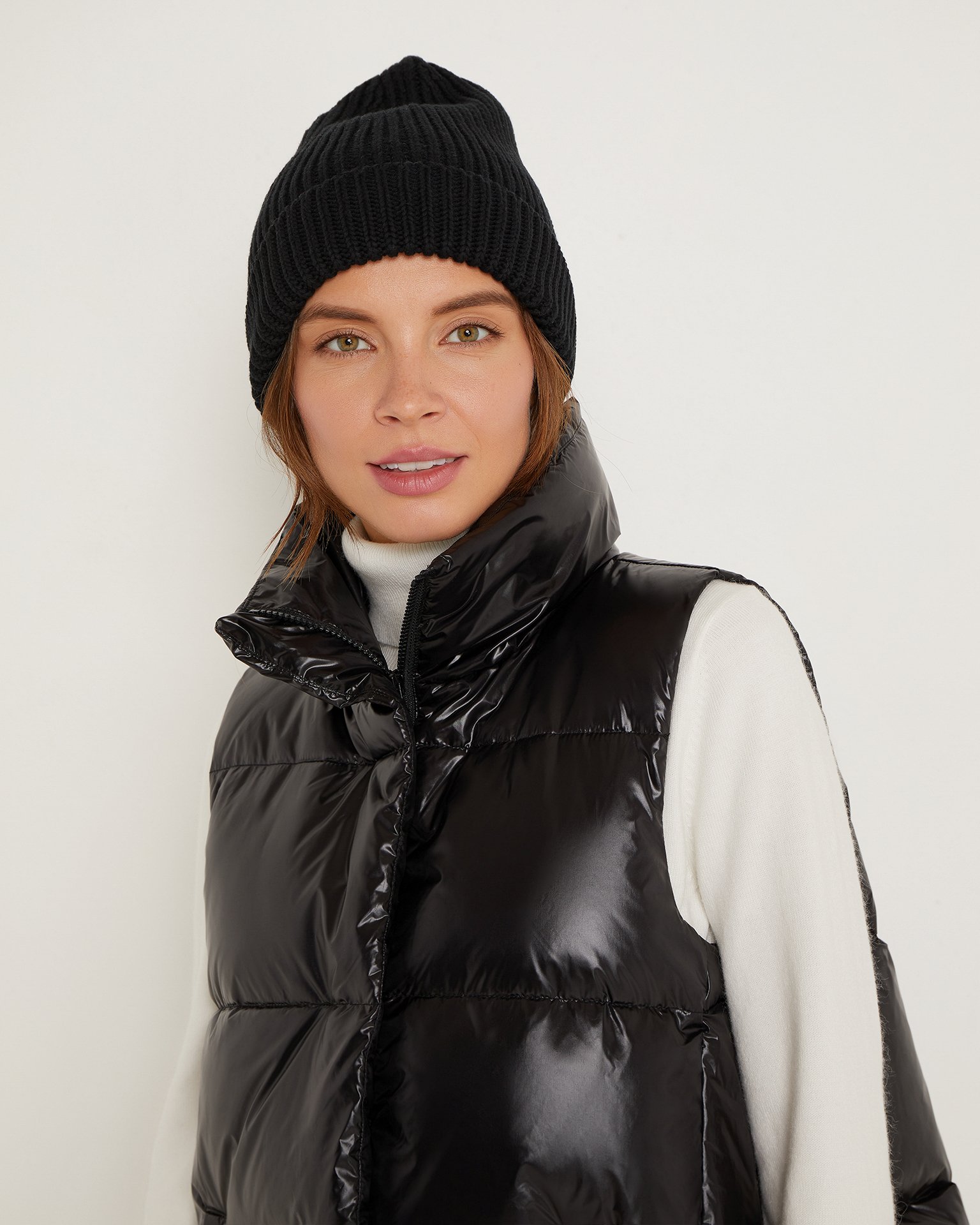 Черная шапка 3