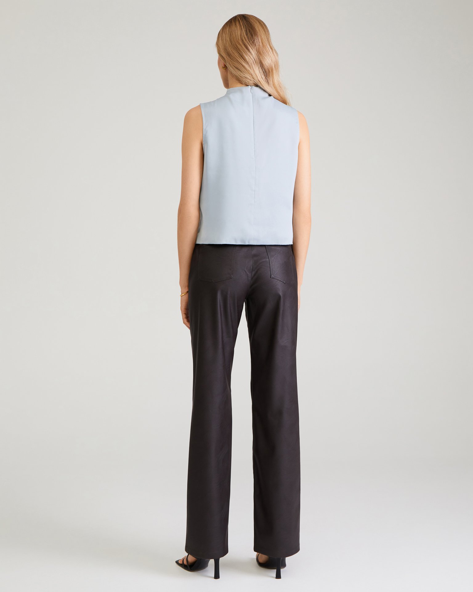 Брюки из эко-кожи 4