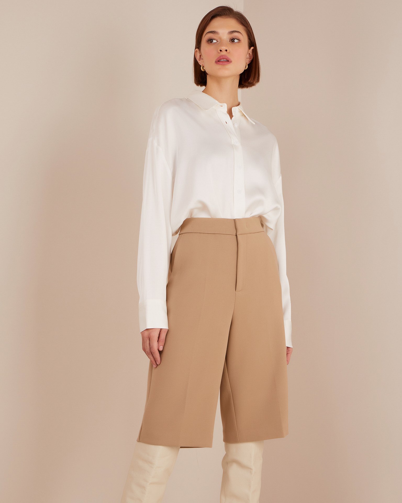 Белоснежная атласная рубашка 4