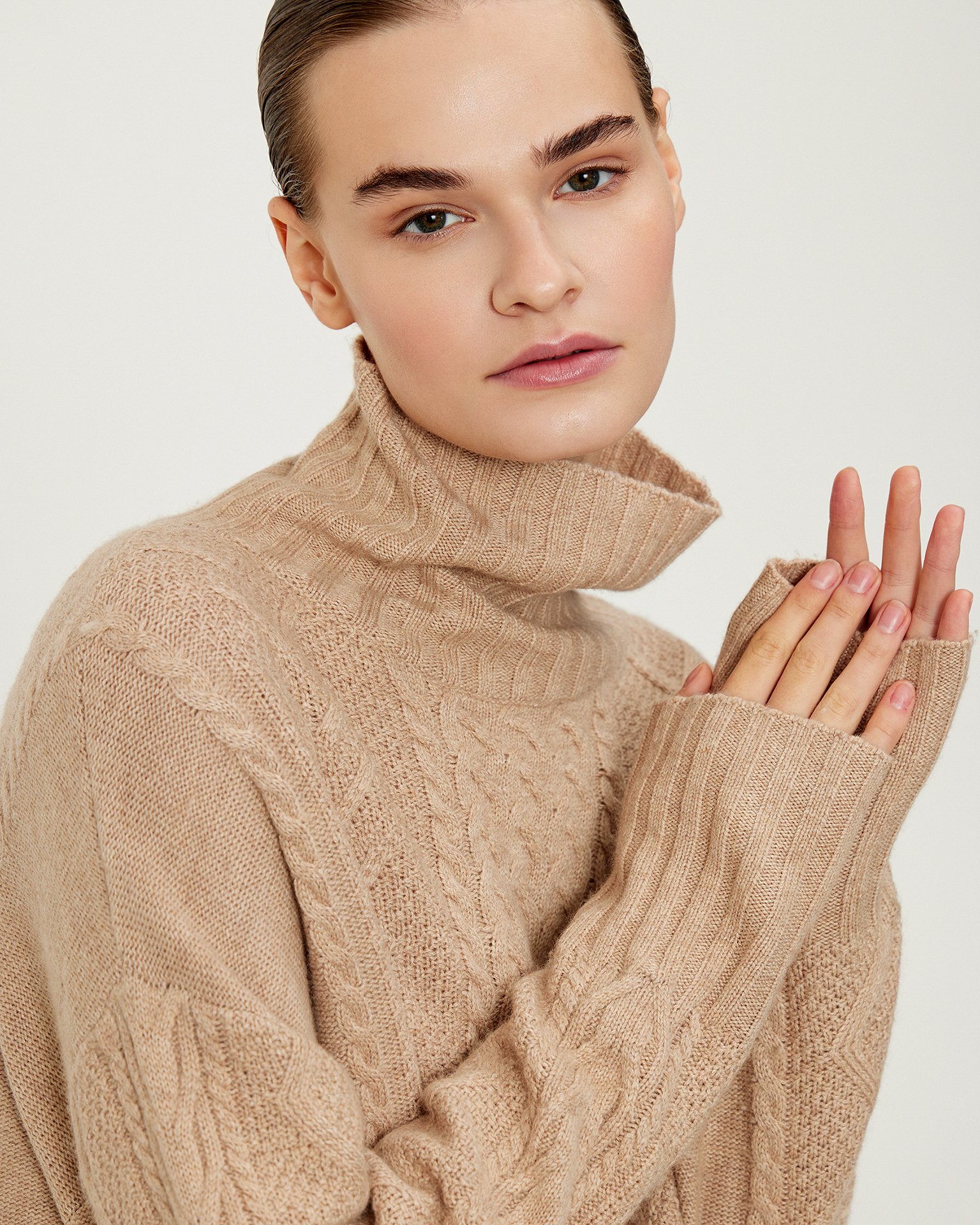 Chunky-knit sweater 5