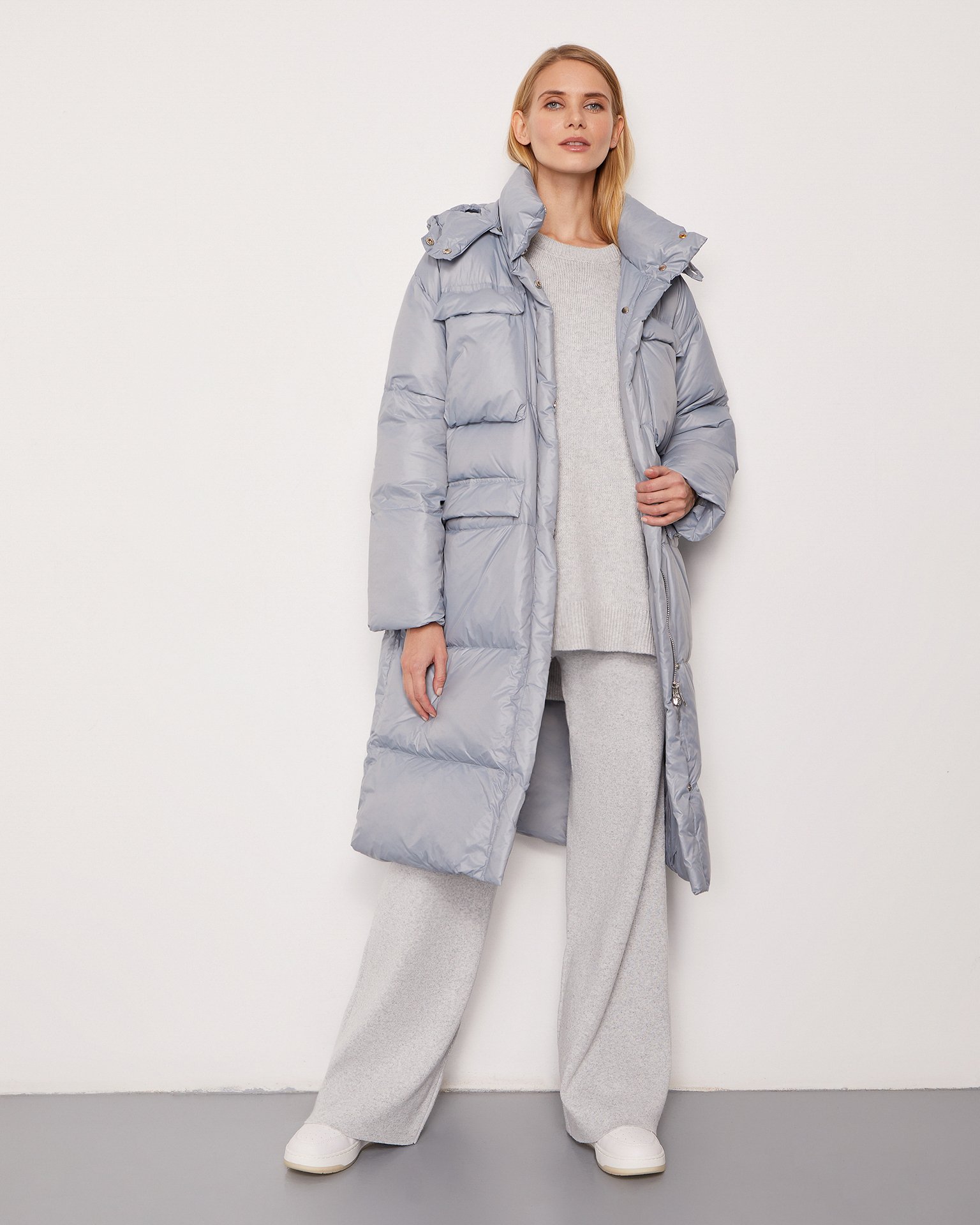 Удлиненный пуховик 1