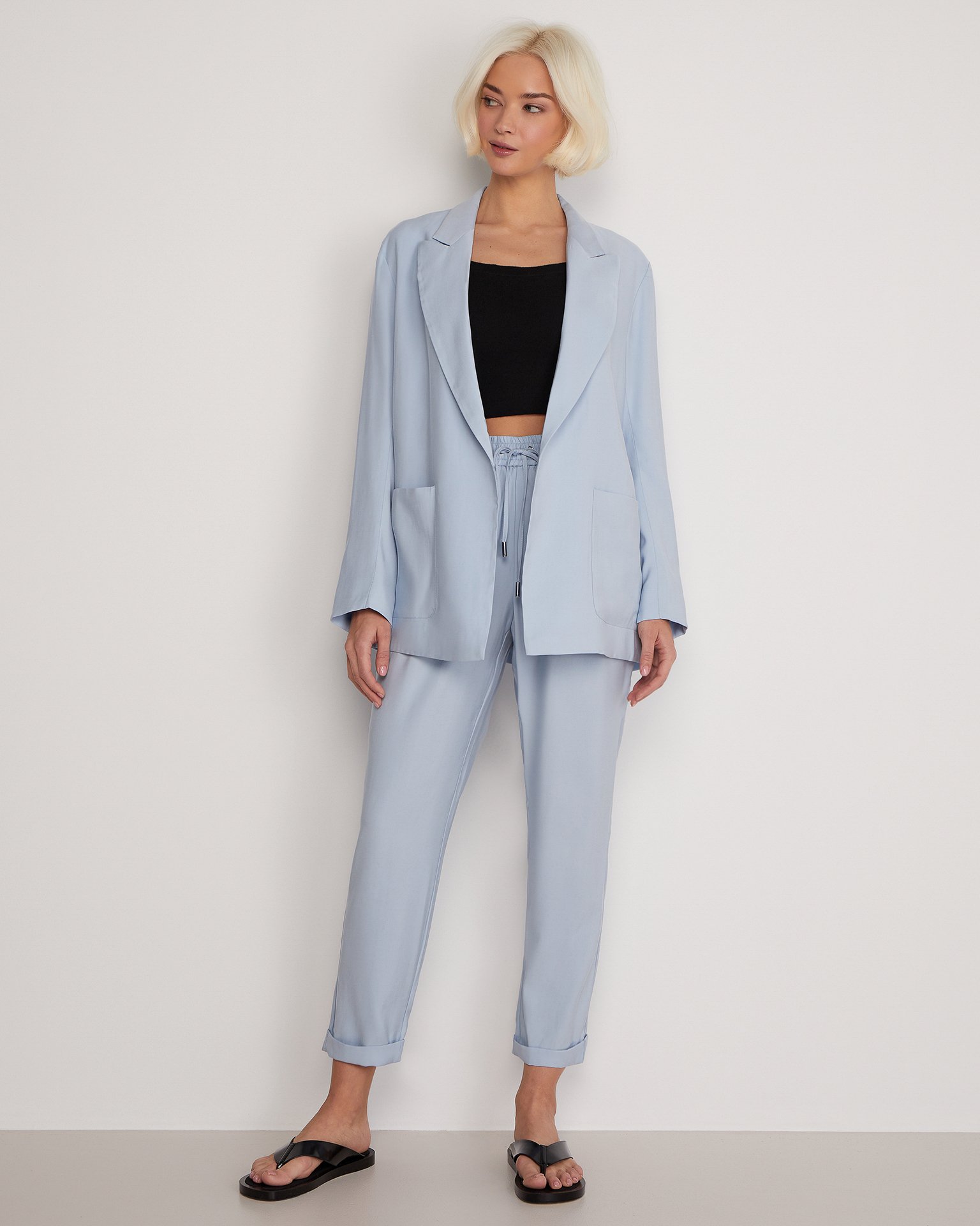 Брюки на резинке в голубом цвете 2