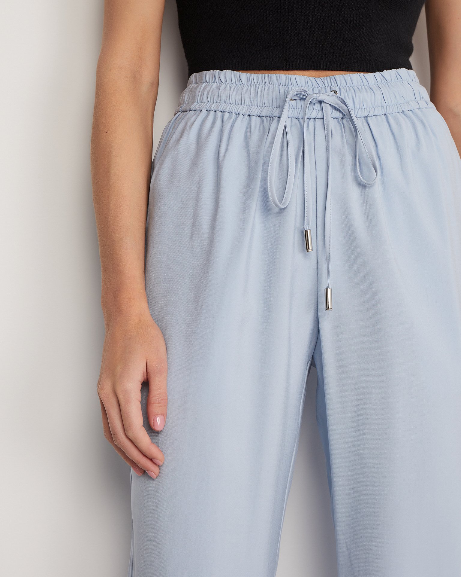 Брюки на резинке в голубом цвете 5