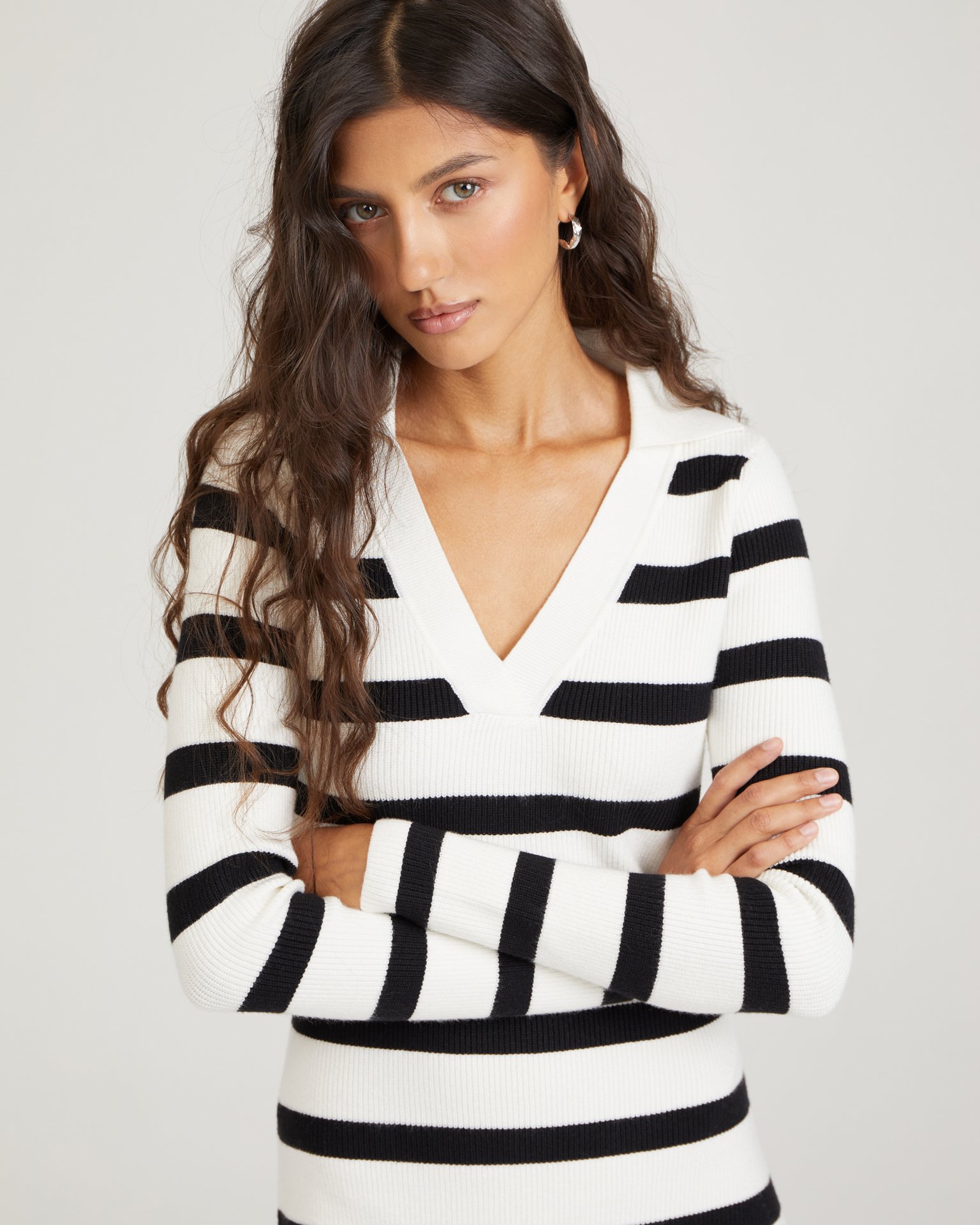 Трикотажное платье с разрезом 6