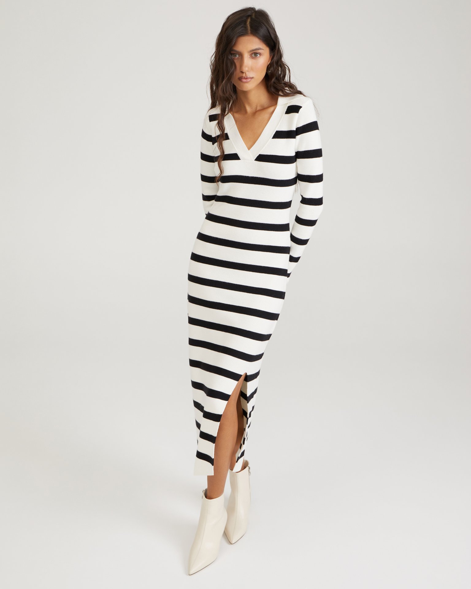 Трикотажное платье с разрезом 4