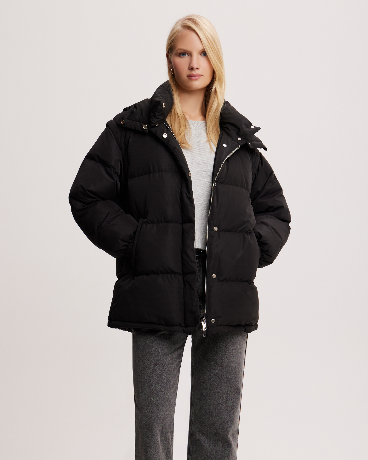 Удлиненная куртка в черном цвете 2