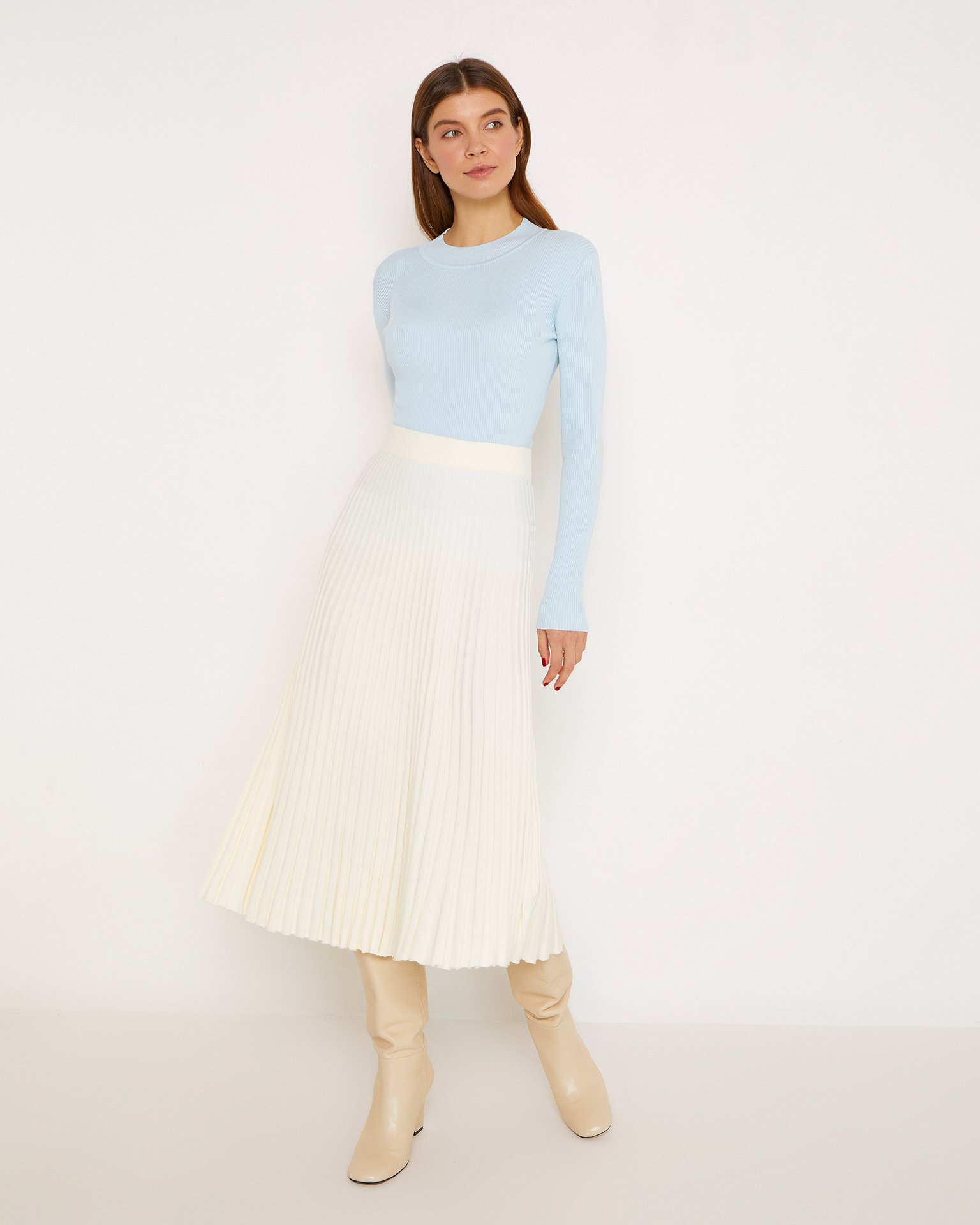 Светло-голубой джемпер 3