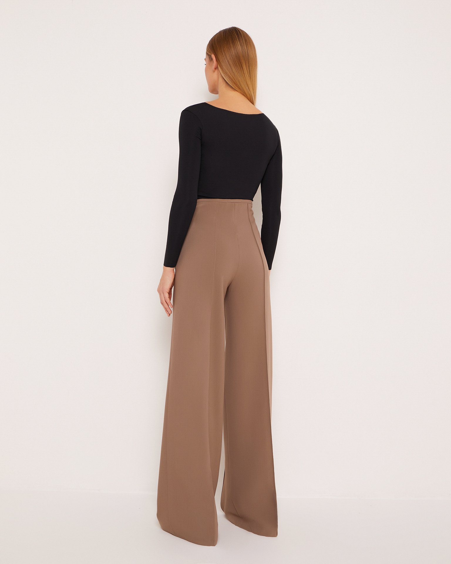 Брюки с высокой талией 3