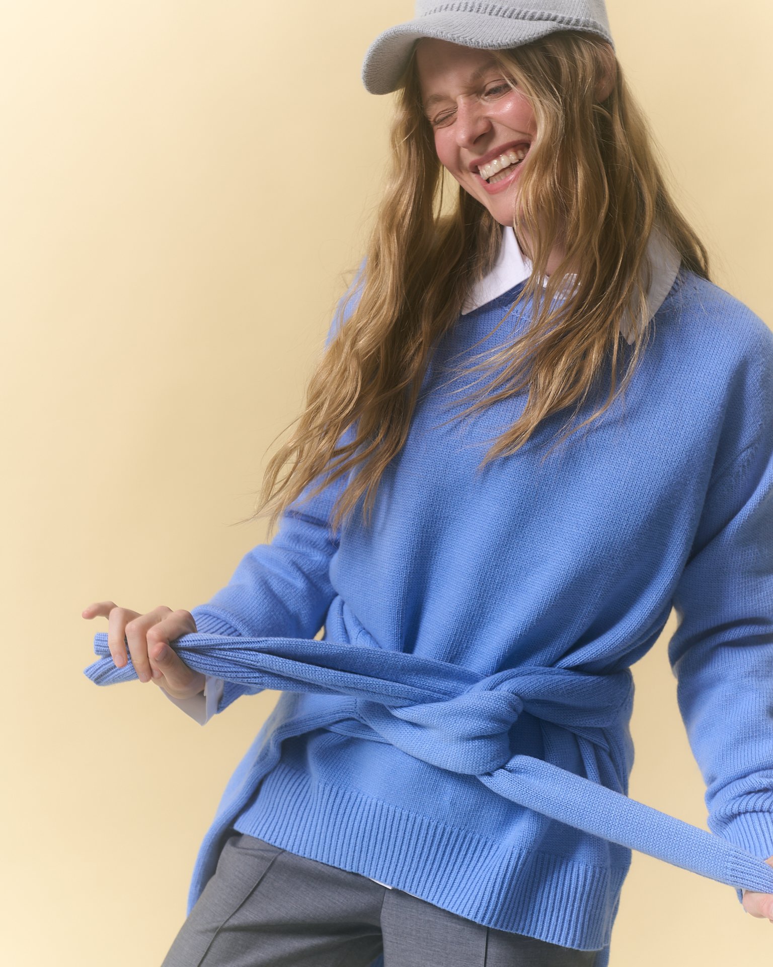 Голубой oversize джемпер 1