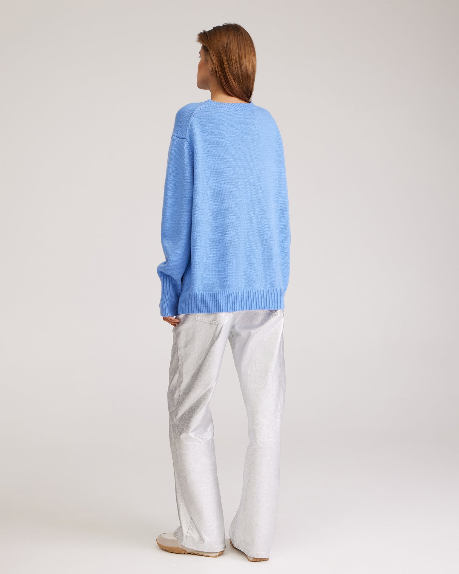 Голубой oversize джемпер 4