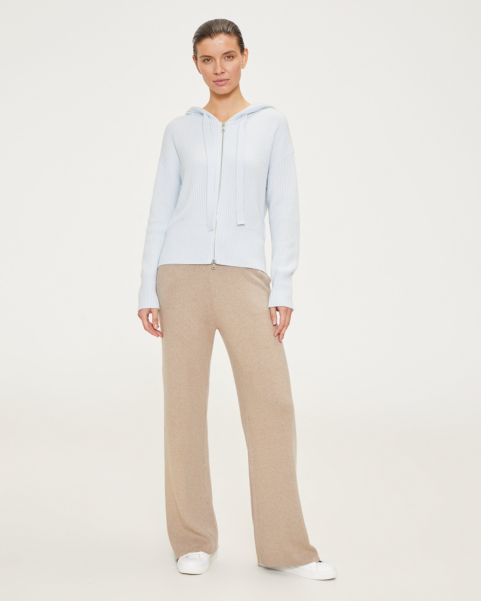Wide-leg elasticated trousers 1