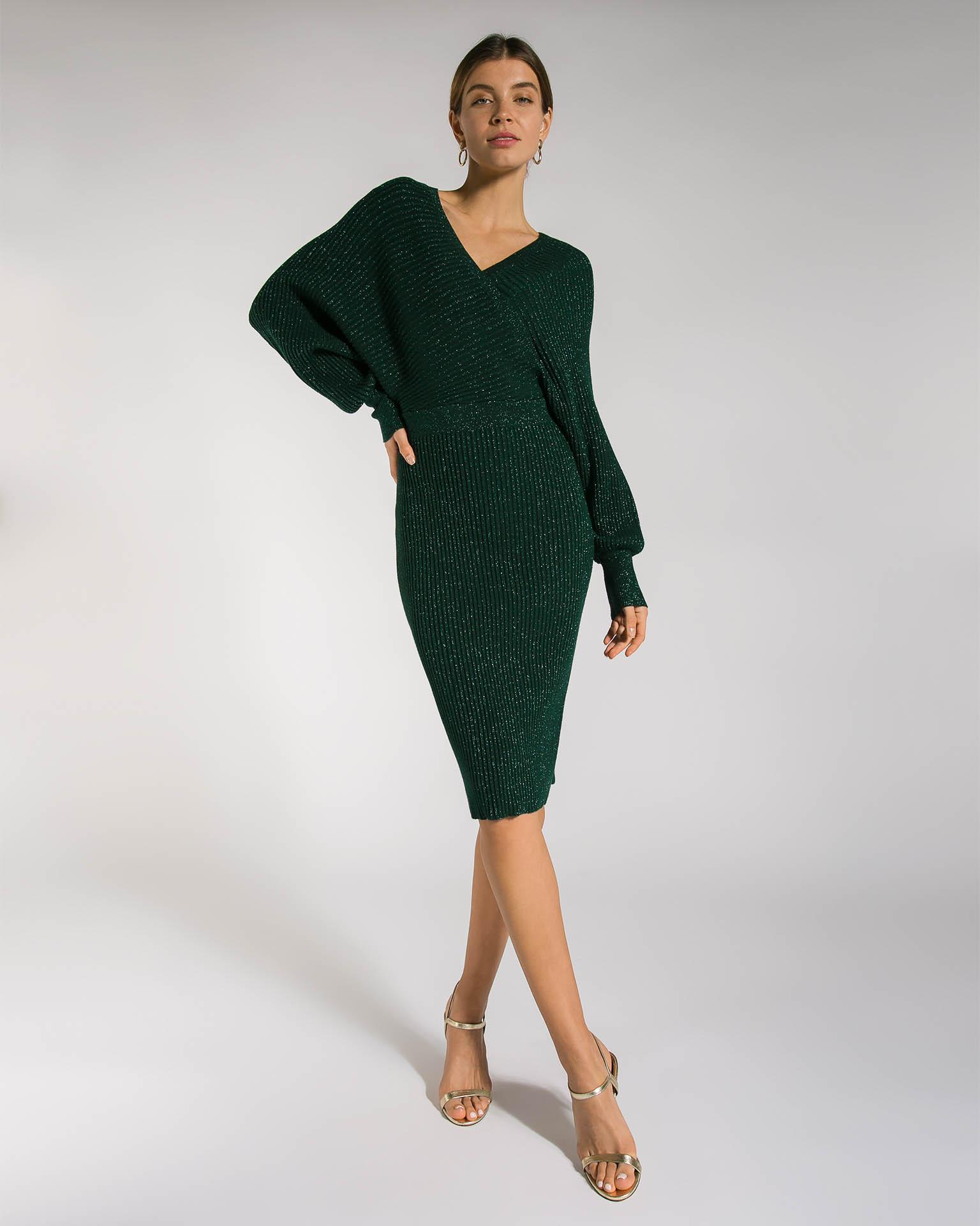 Платье с оригинальным лифом и вкраплениями мерцающих нитей люрекса 3