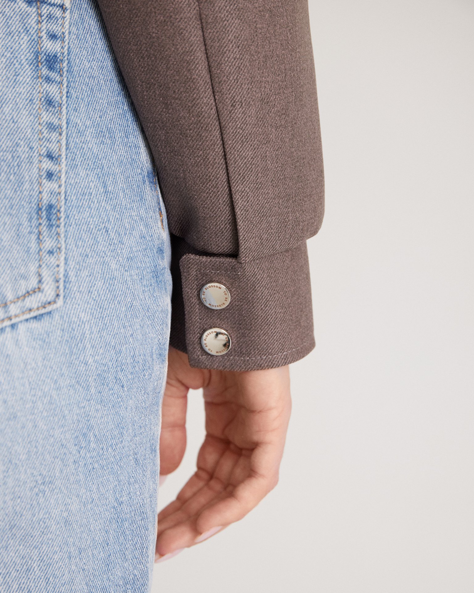 Объемный бомбер 9