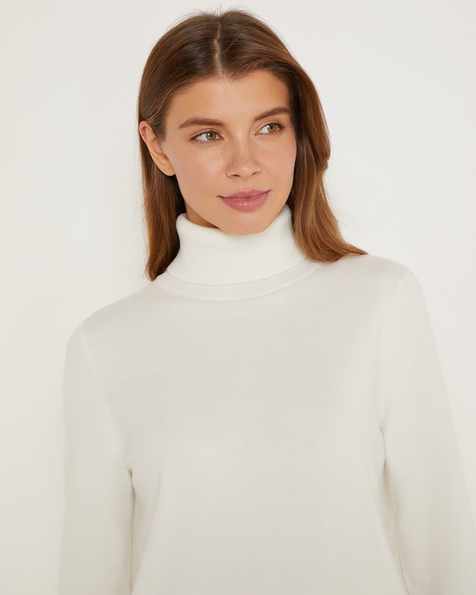 Джемпер с высоким воротом 5