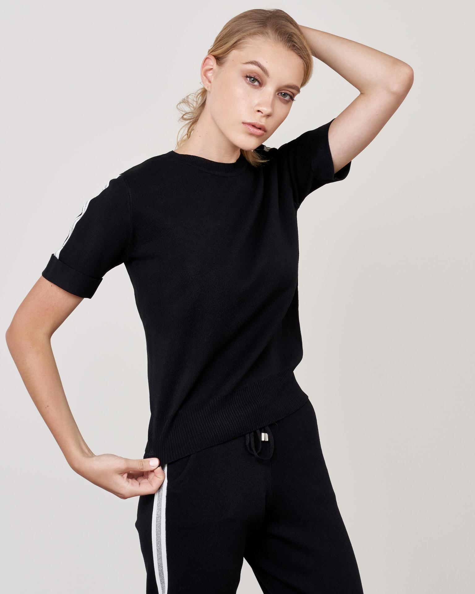 Костюм в стиле спорт-шик 4