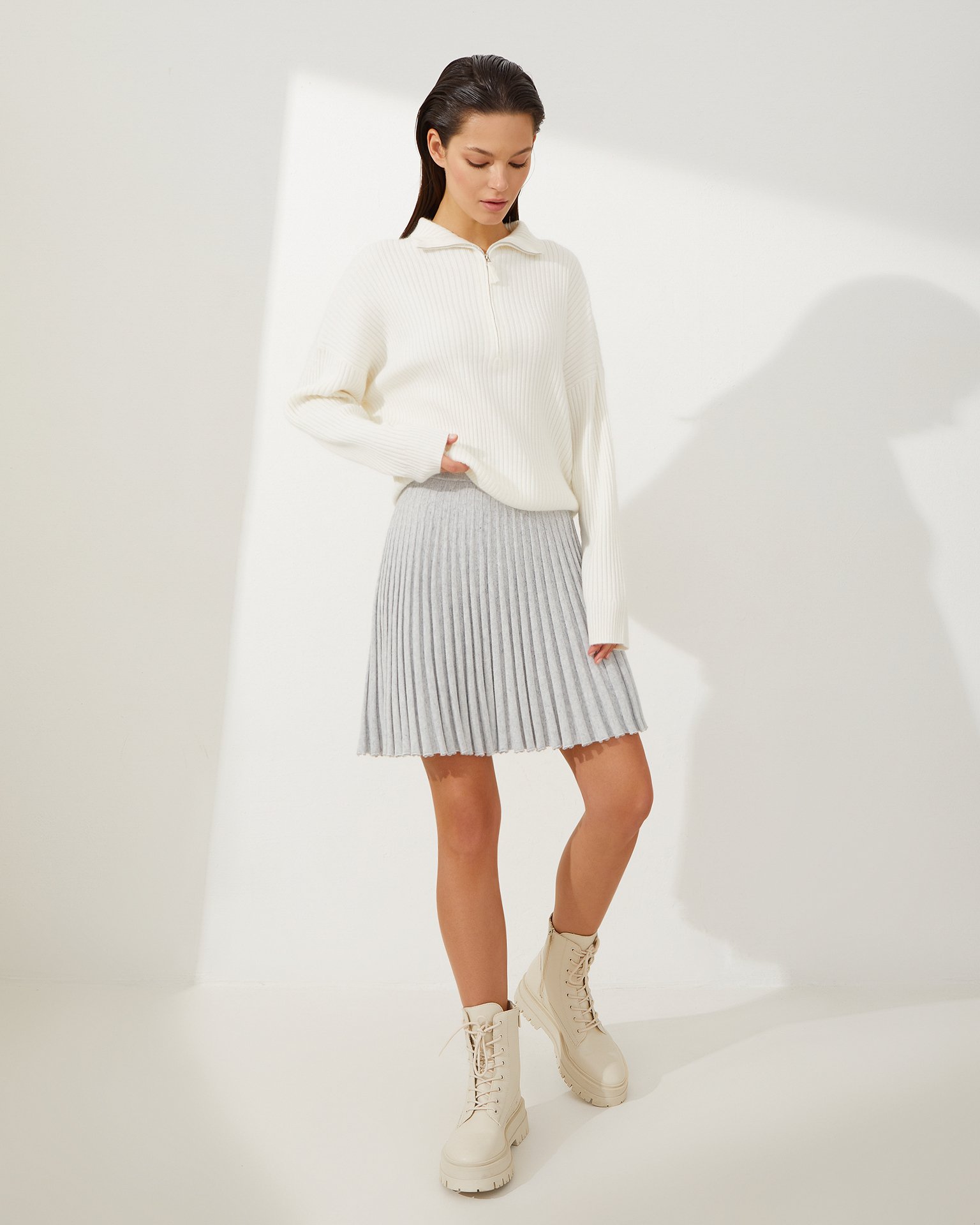 Серая юбка-плиссе 2