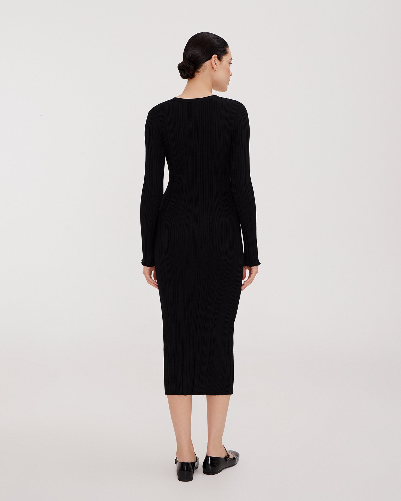 Черное платье миди 3