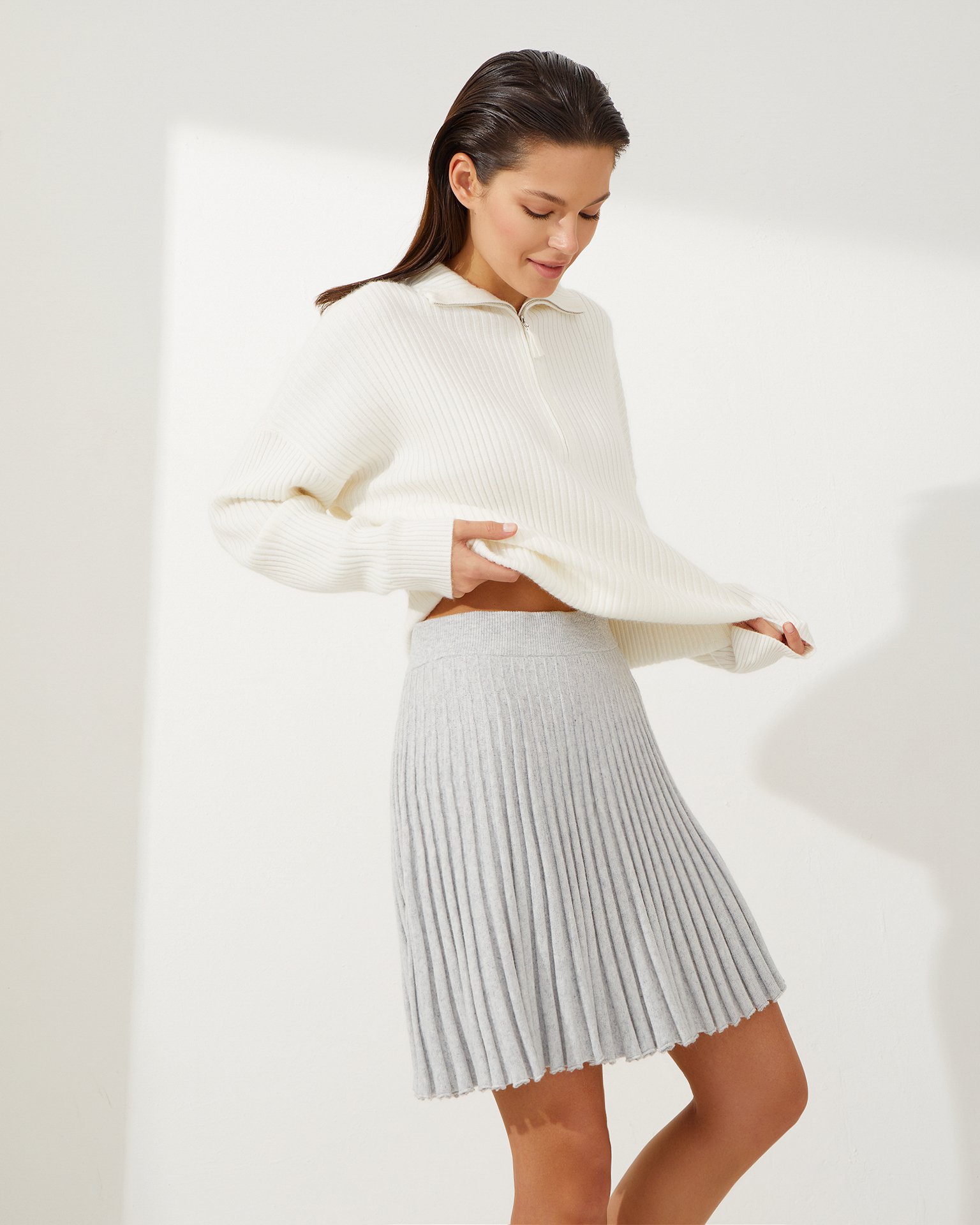 Серая юбка-плиссе 1