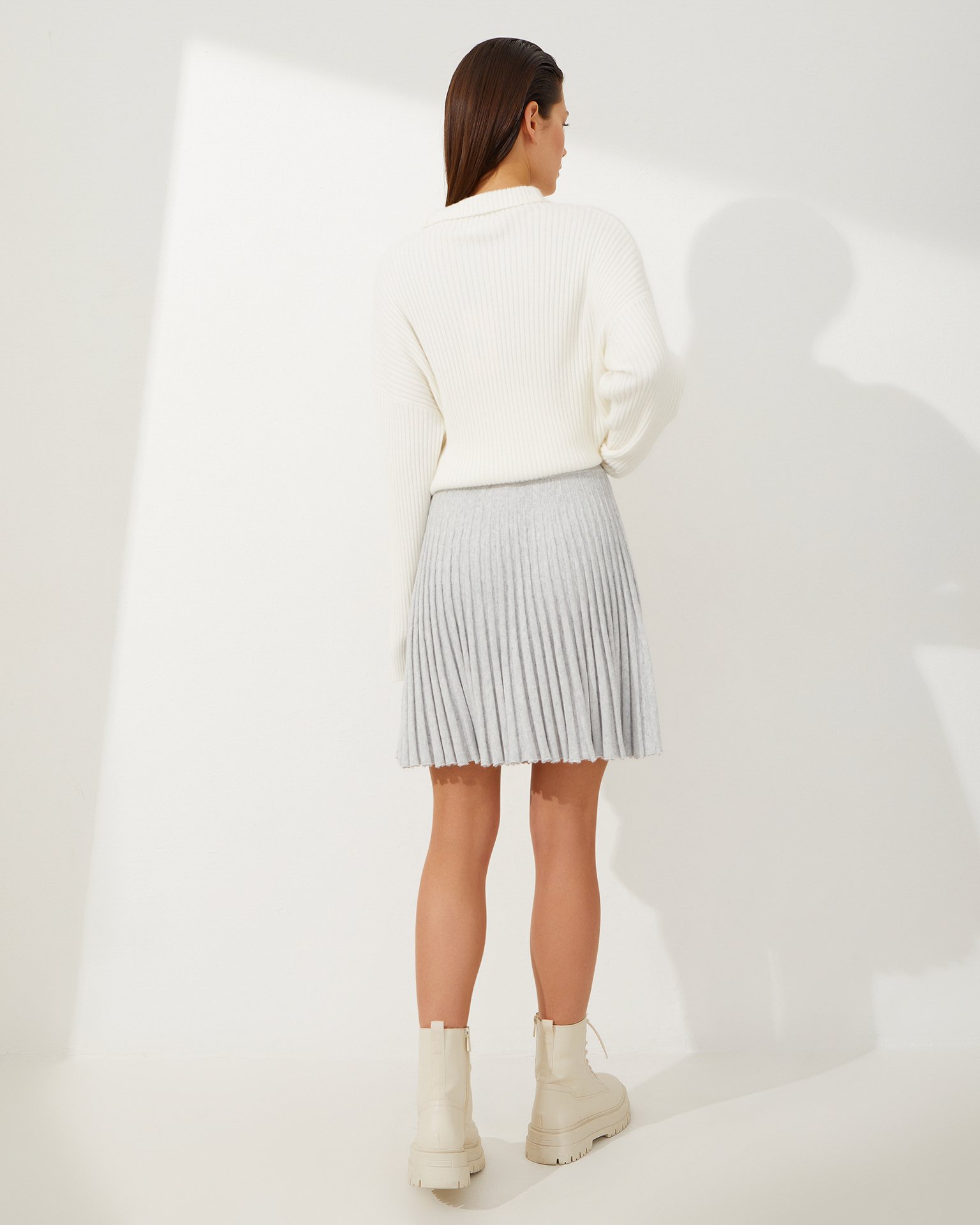 Серая юбка-плиссе 3