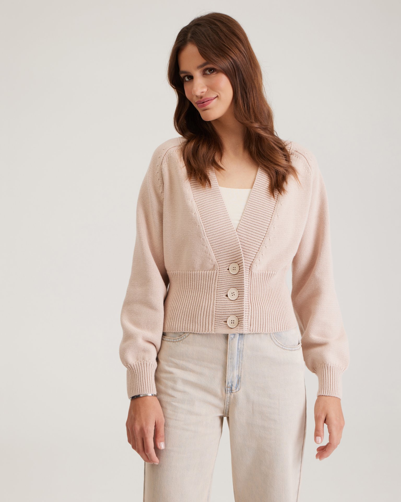 Кардиган с V-образным вырезом 1