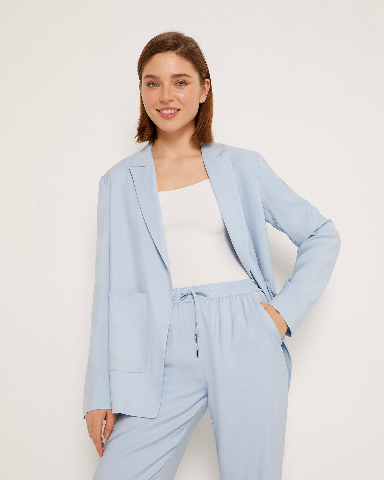 Голубой жакет 2