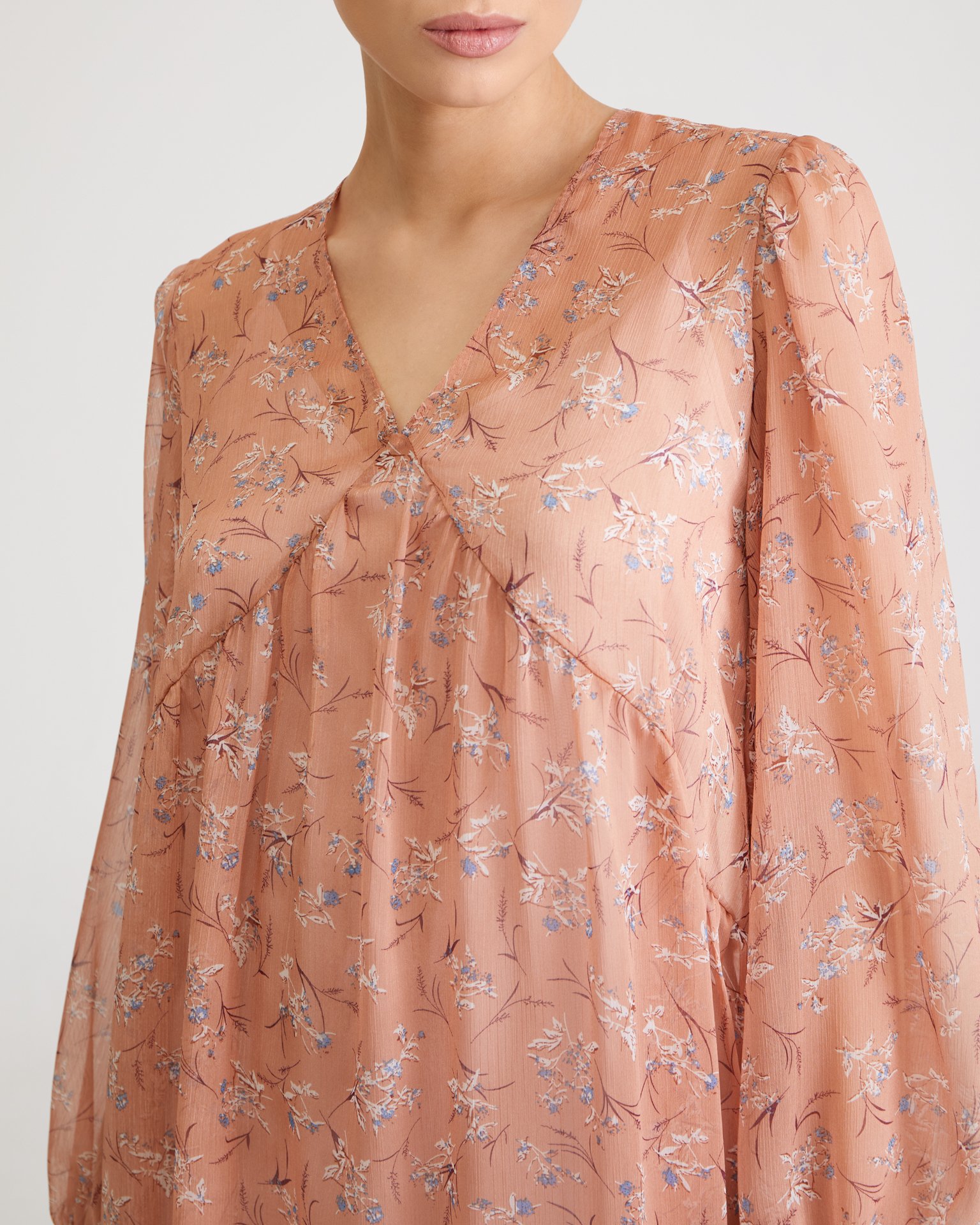 Dress with a high waist 6