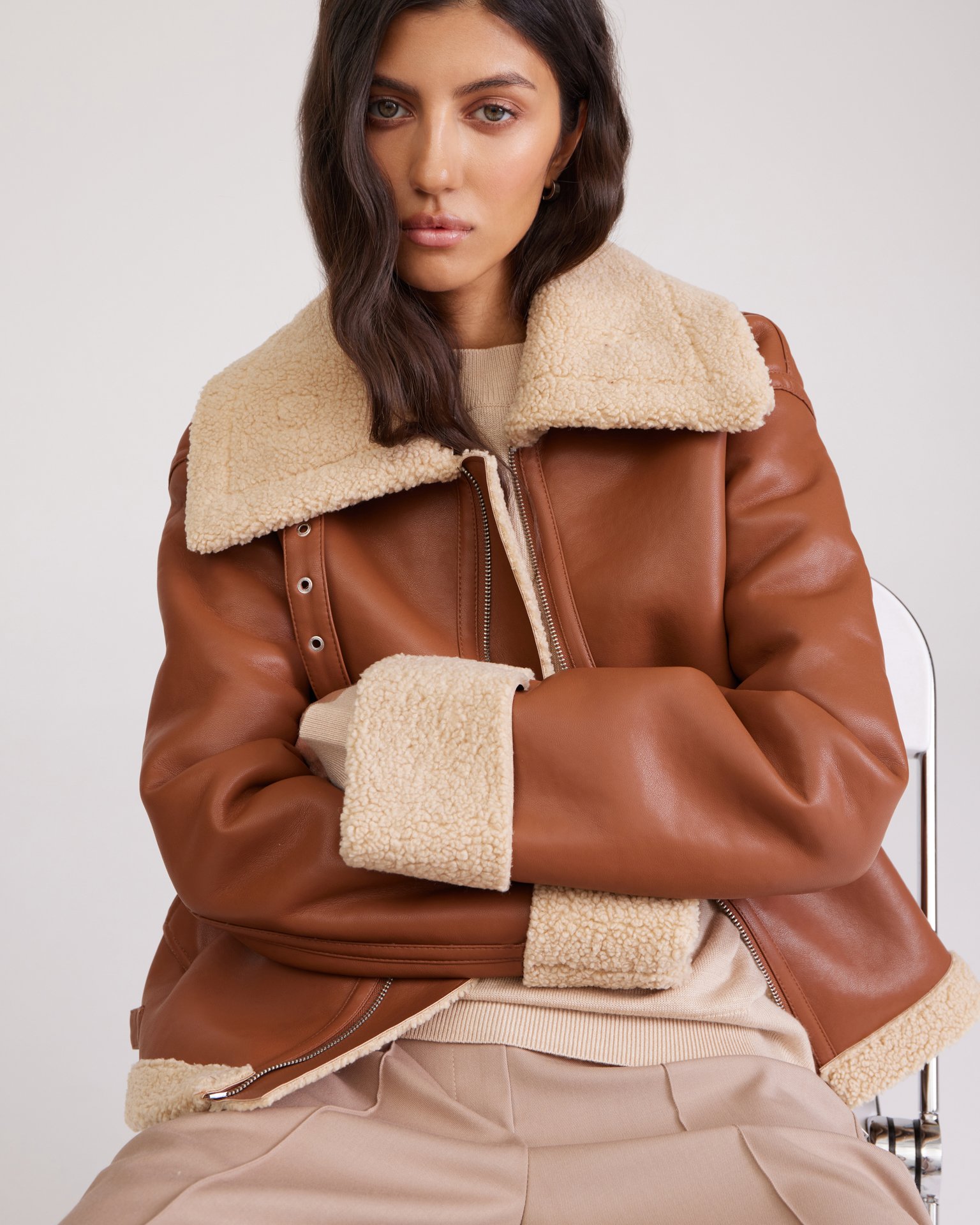 Дубленка в коричневом цвете 6