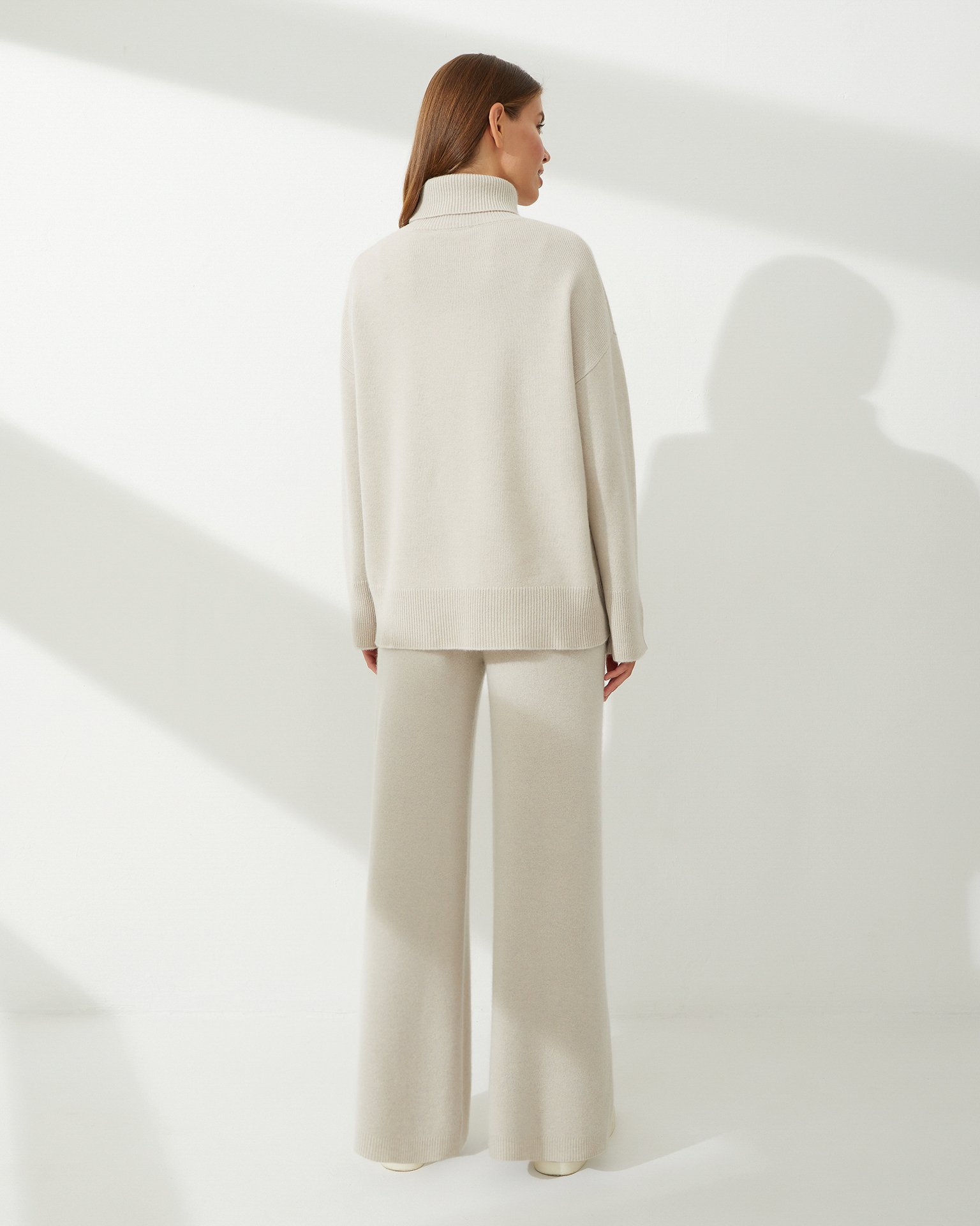 Wide Cashmere Trousers in Beige 3