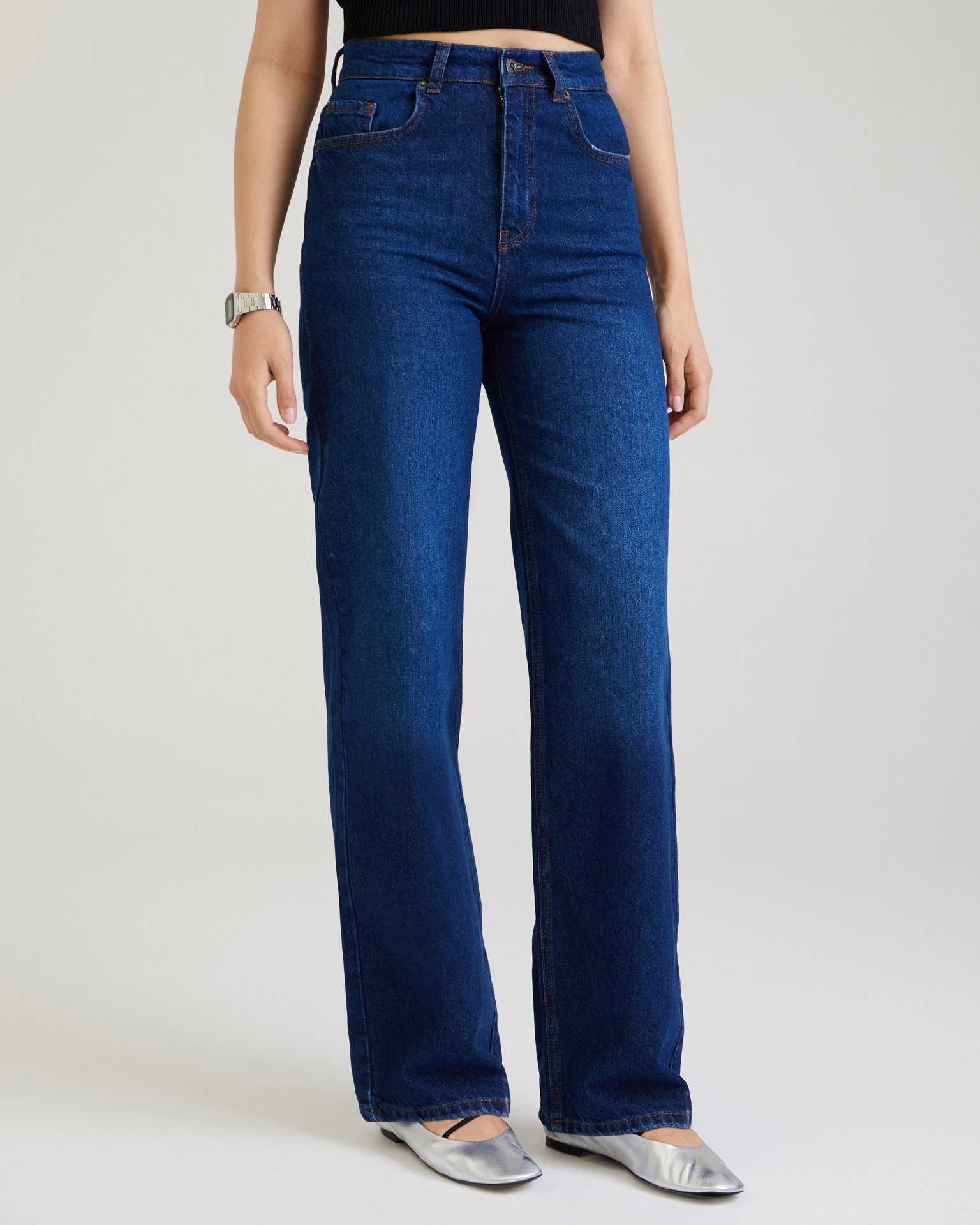 Темно-синие джинсы 6