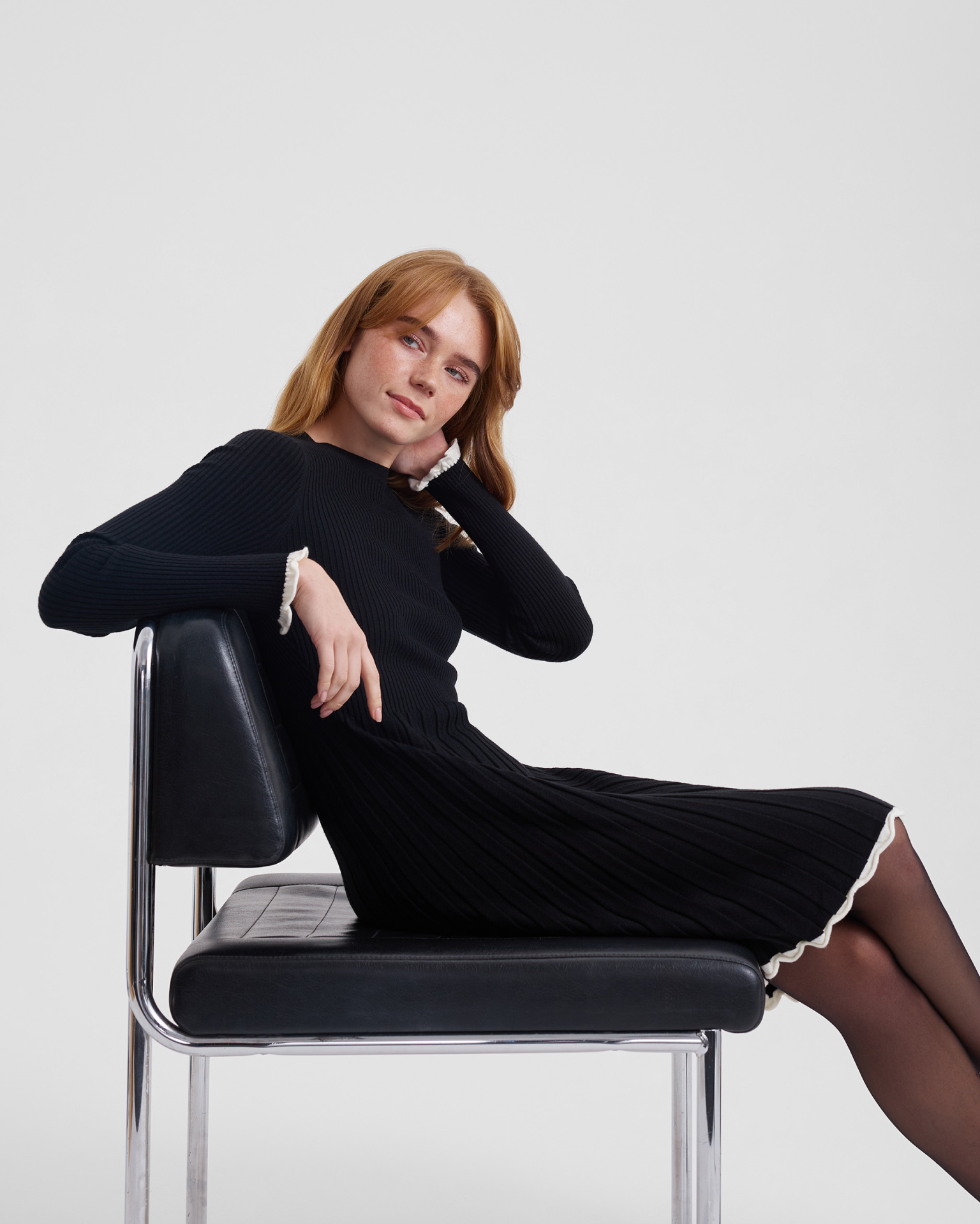 Платье с удлиненным рукавом 5