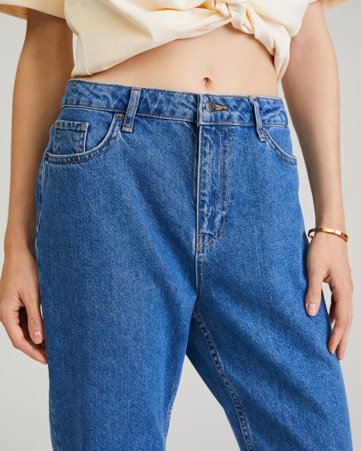 Голубые mom-джинсы 9