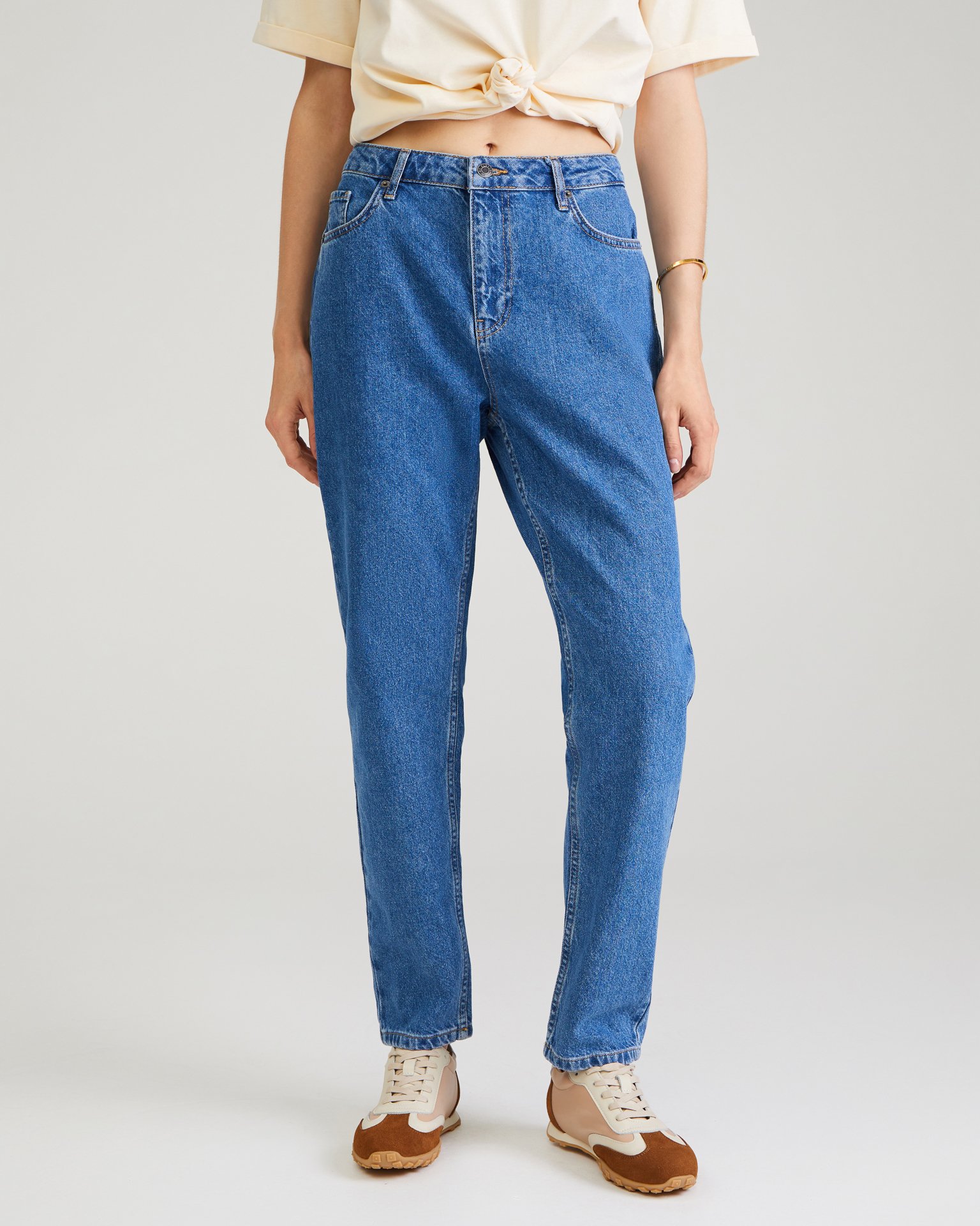 Голубые mom-джинсы 7