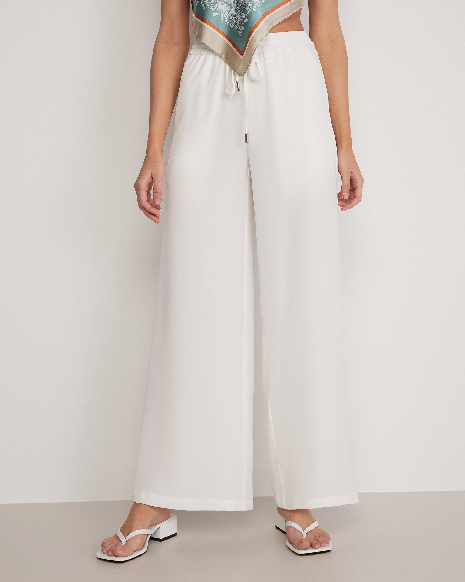 Wide-leg trousers 3