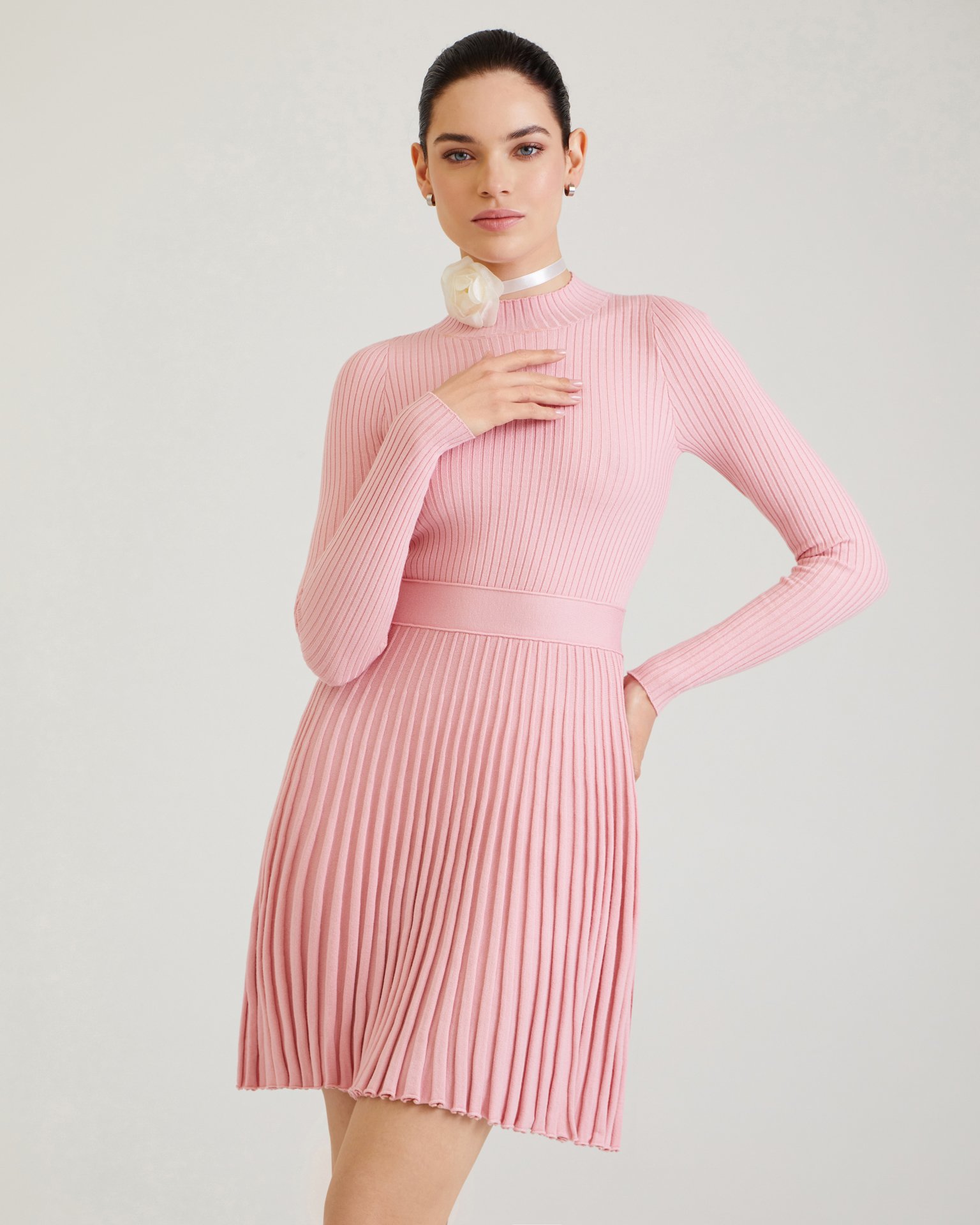 Платье с юбкой-плиссе 5