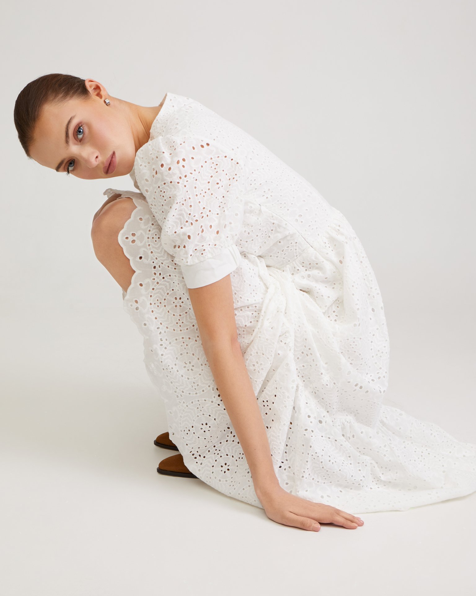 Белое платье из хлопка 1